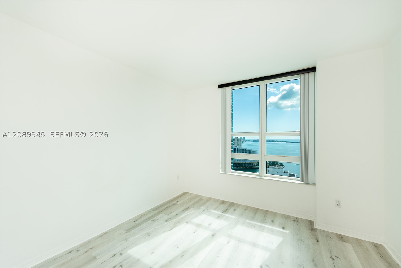 image The Plaza on Brickell West11