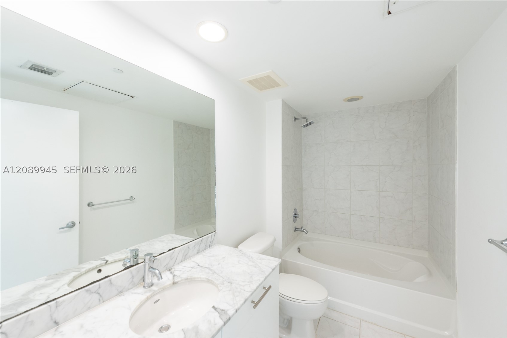 image The Plaza on Brickell West15