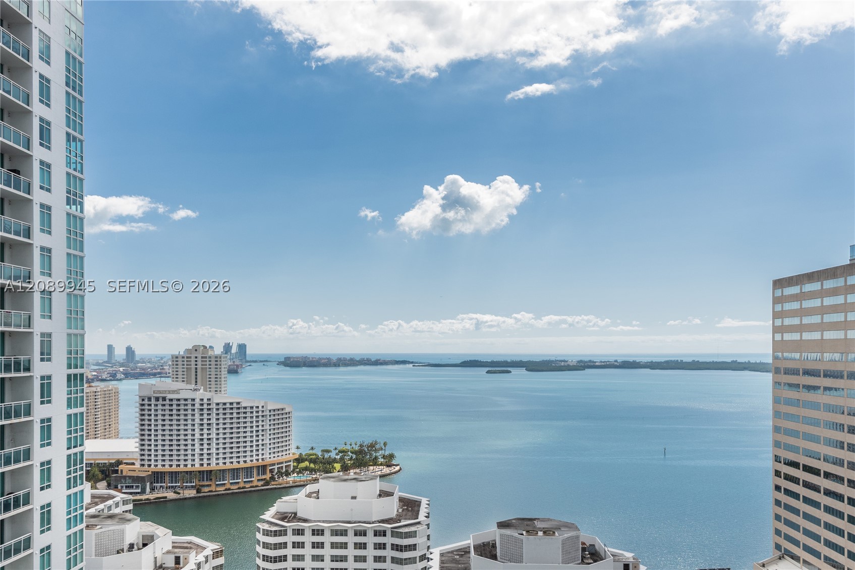 image The Plaza on Brickell West4