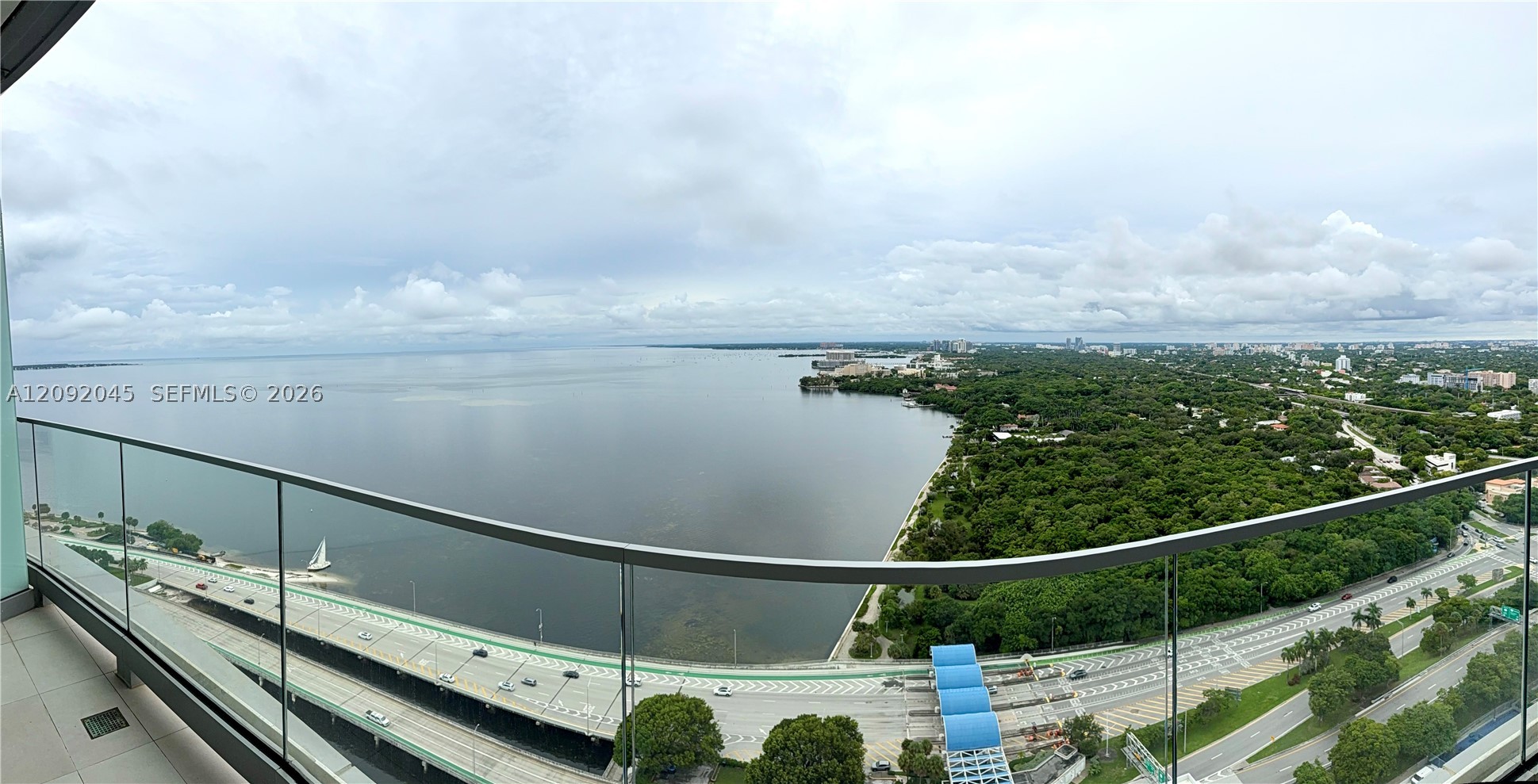 image Una Residences14