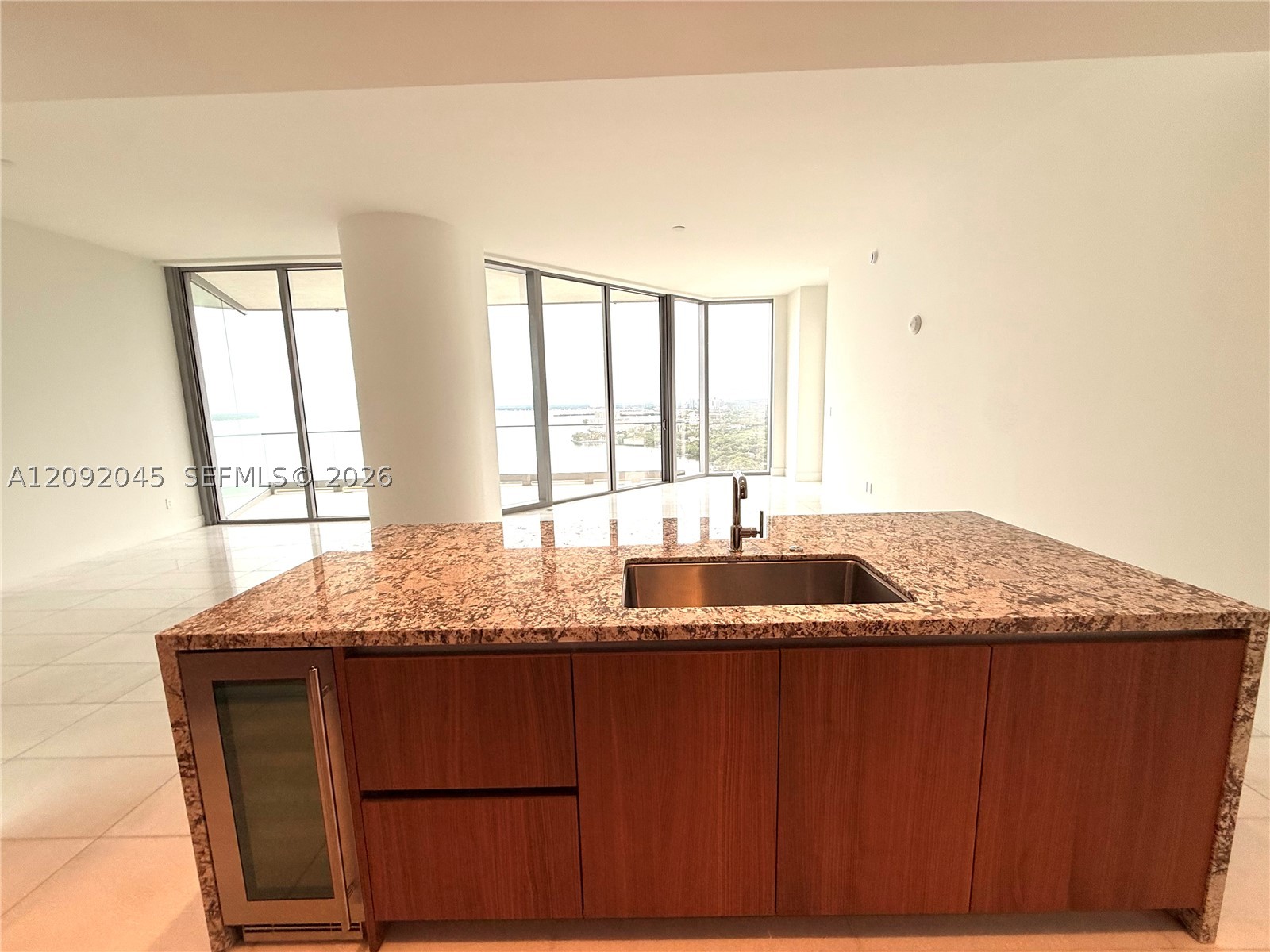 image Una Residences20