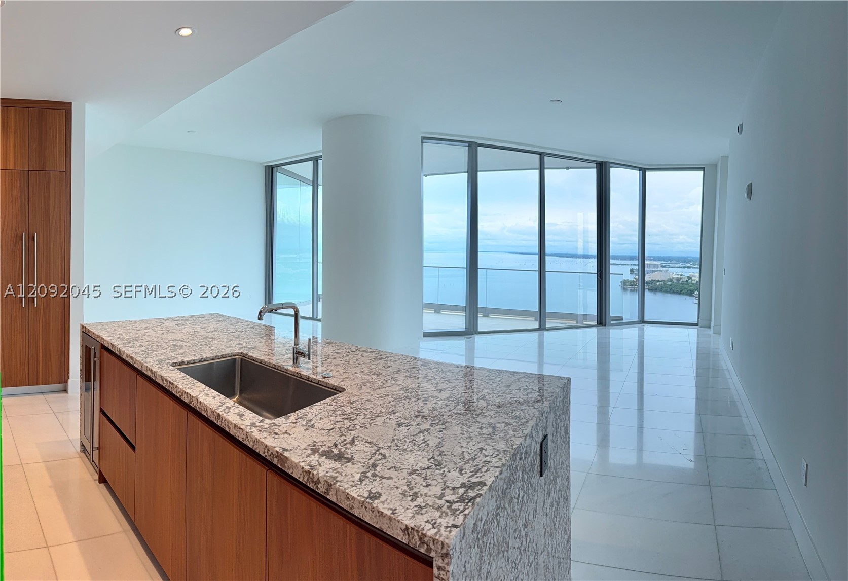 image Una Residences22