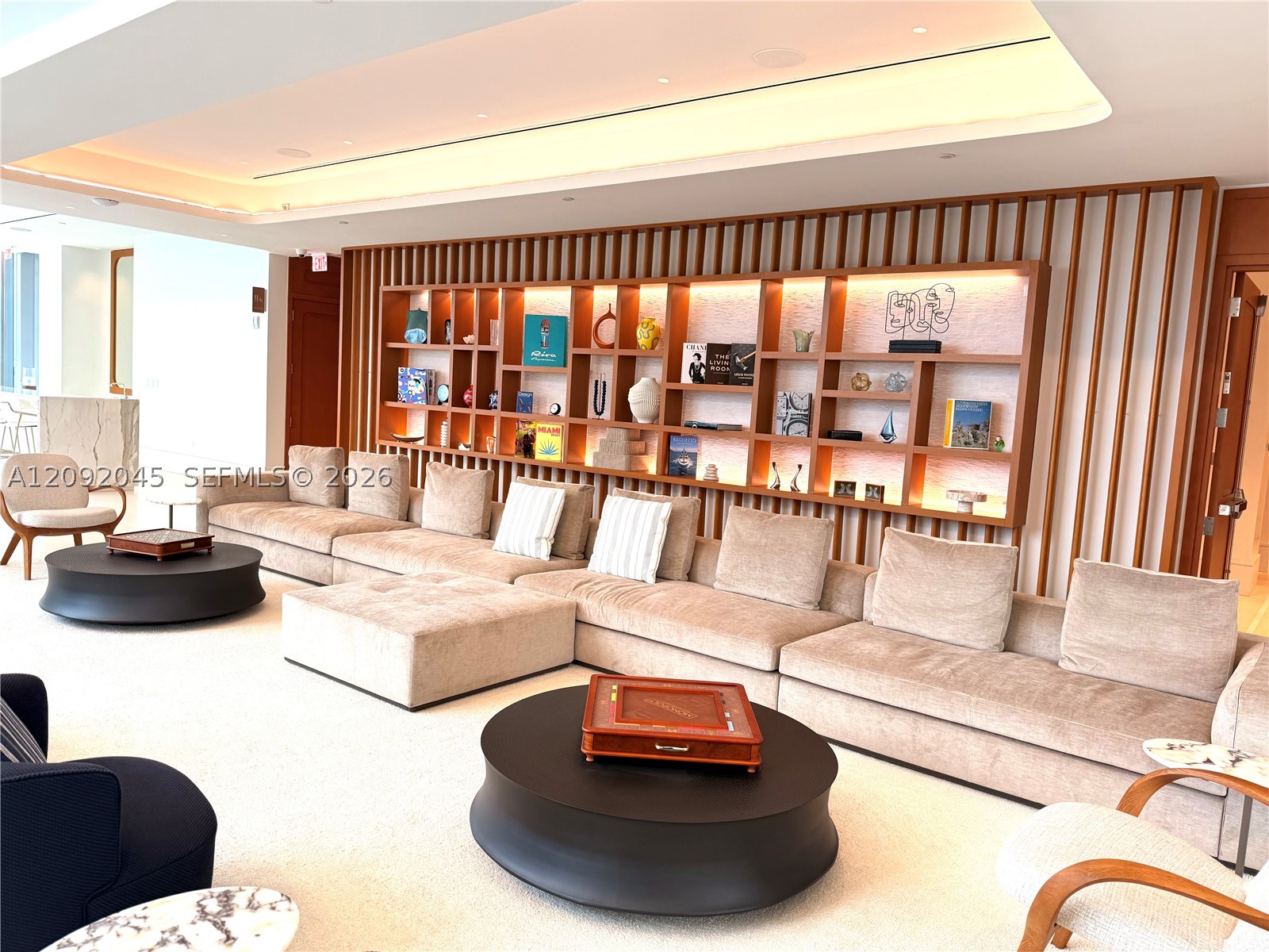 image Una Residences3