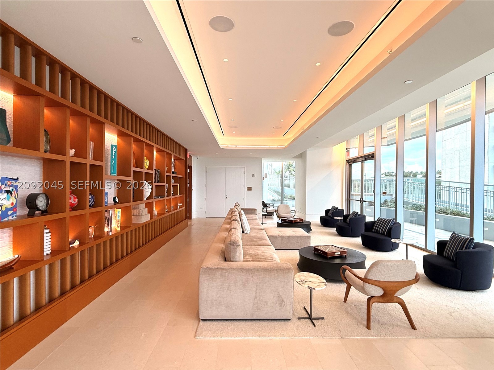 image Una Residences4