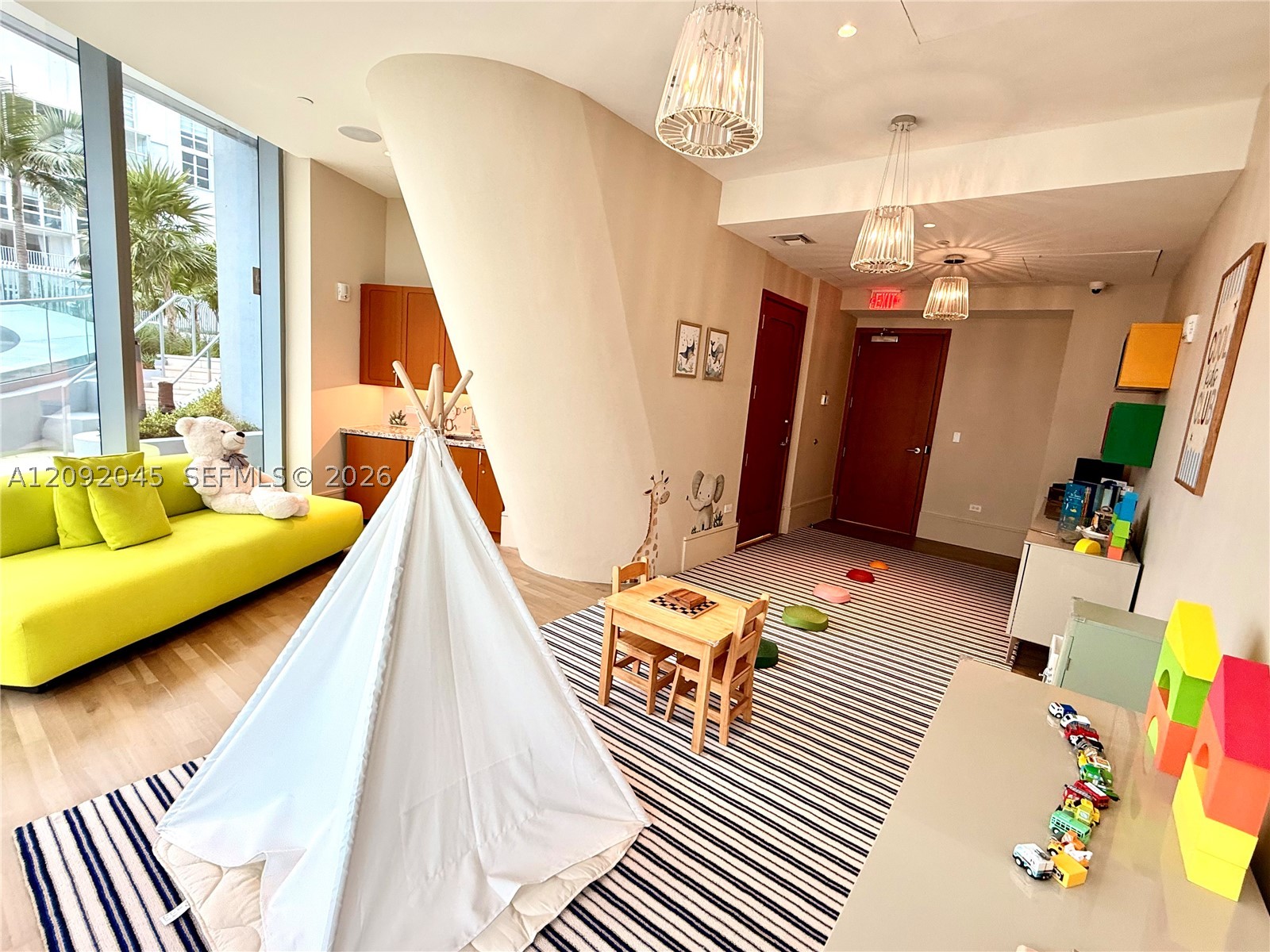 image Una Residences6