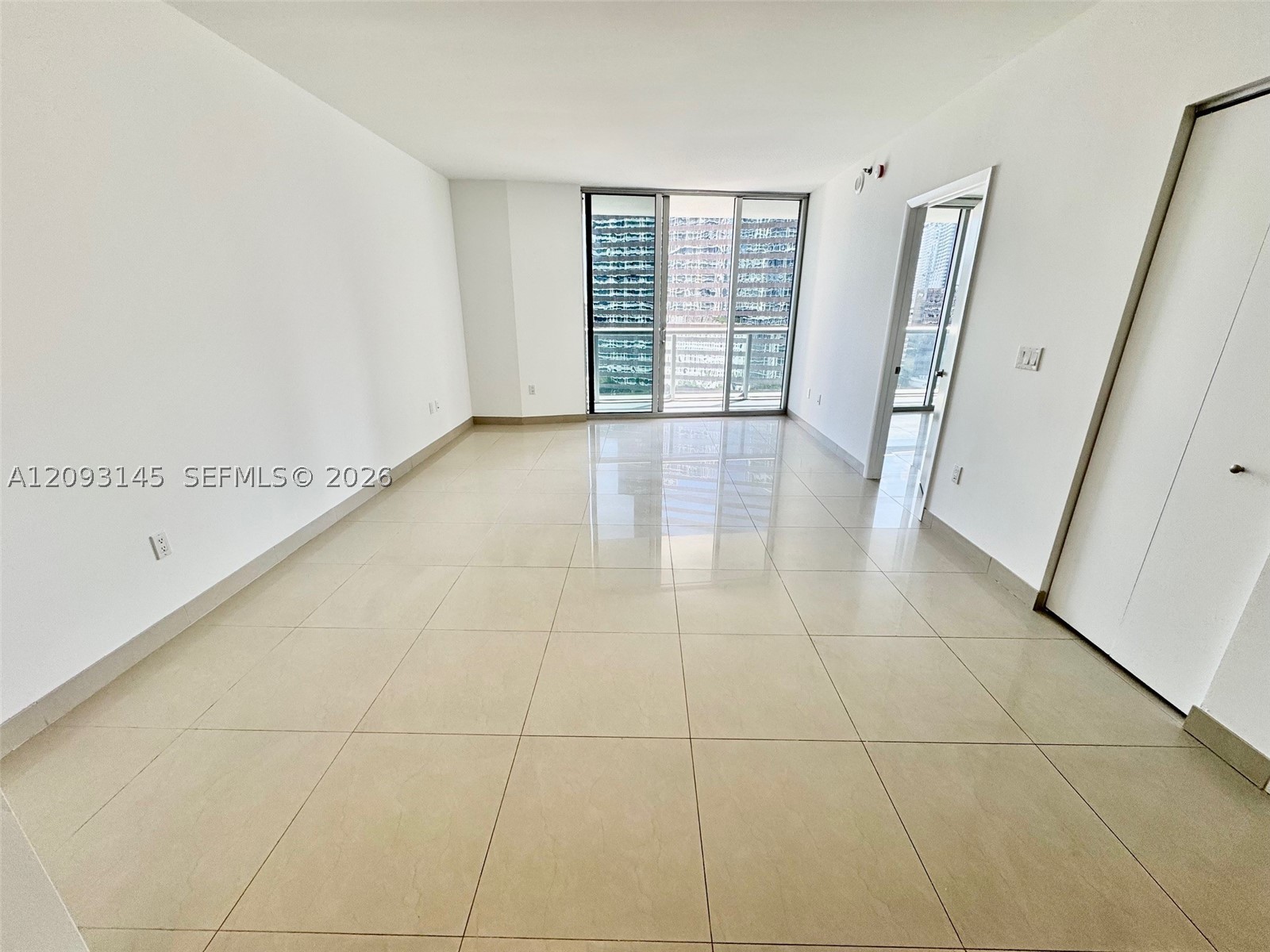 image Icon Brickell3