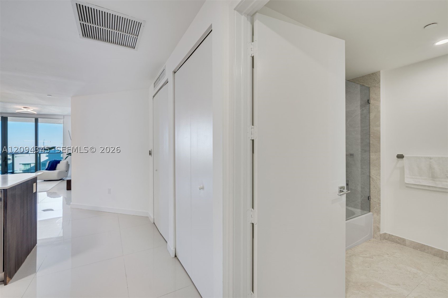 488 NE 18th St #4805 Miami, FL 33132