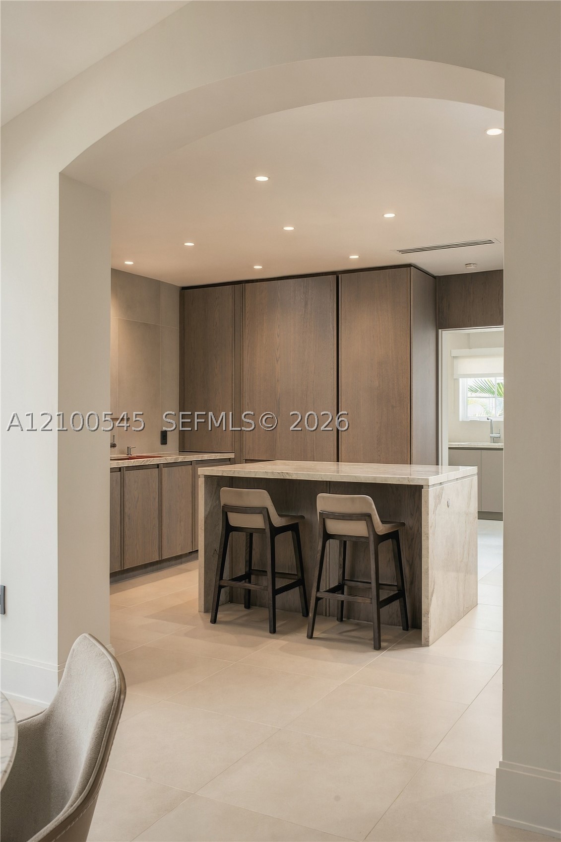 1042 NE 95th St Miami Shores, FL 33138