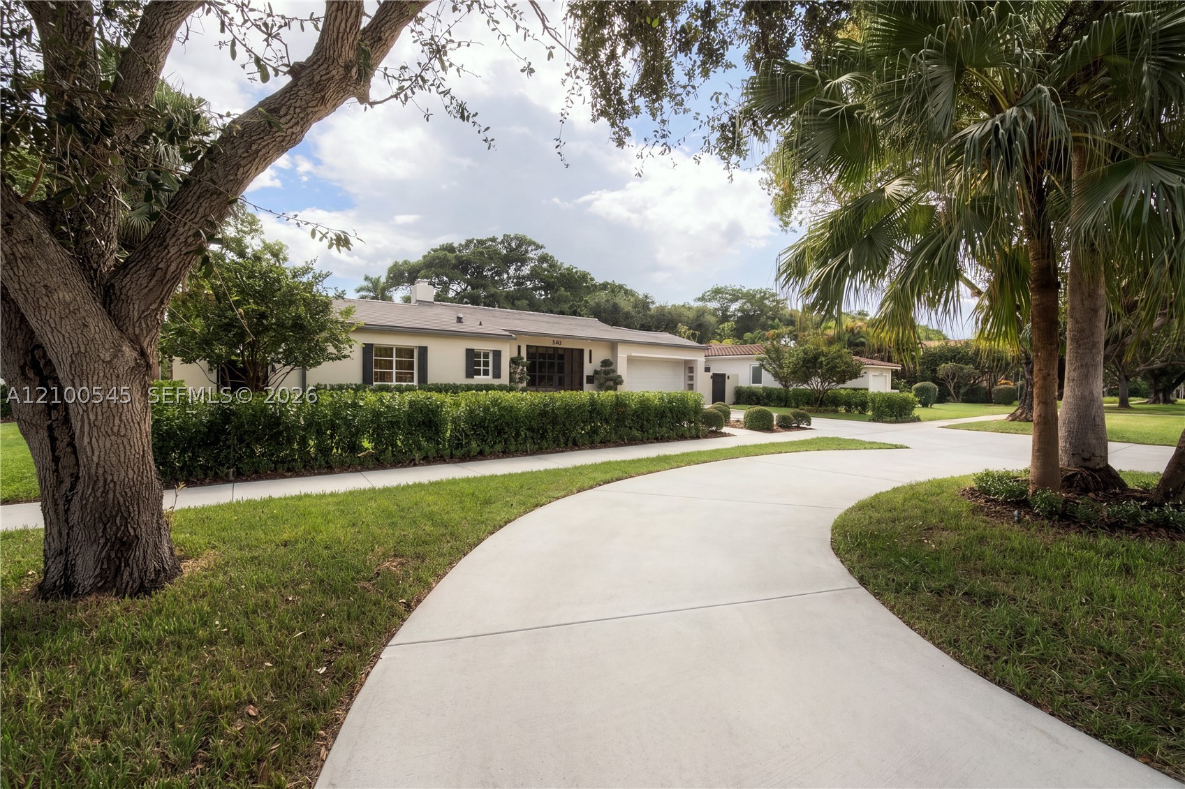 1042 NE 95th St Miami Shores, FL 33138