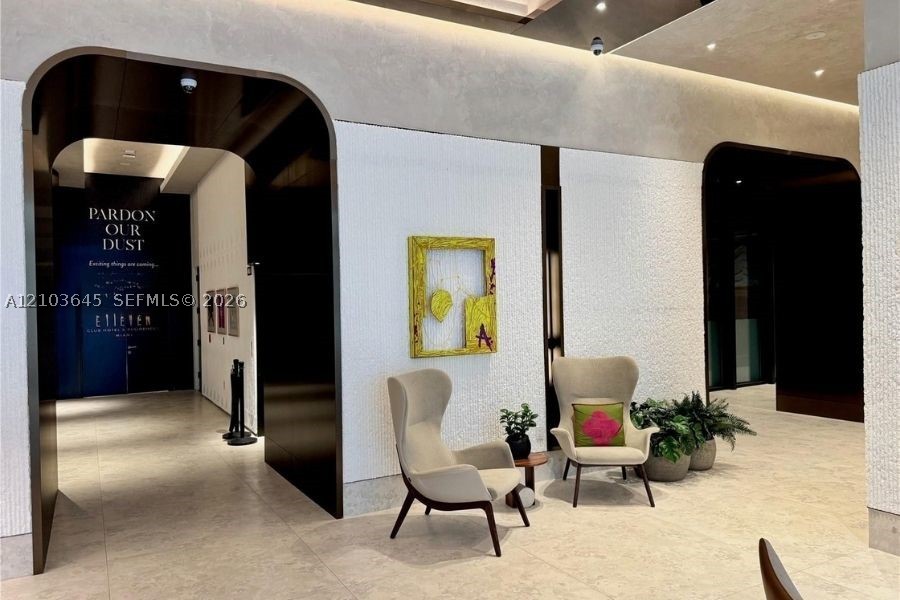 image E11EVEN Hotel & Residences2