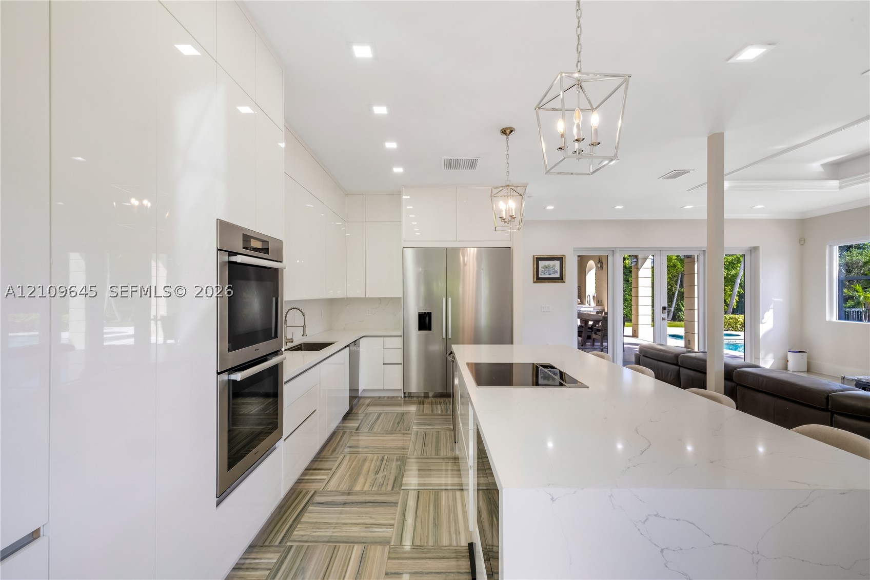 332 Costanera Rd Coral Gables, FL 33143