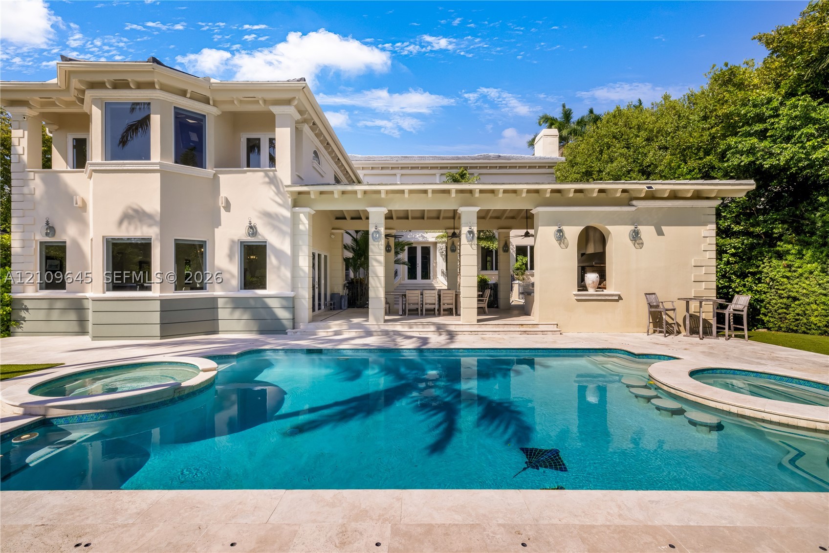 332 Costanera Rd Coral Gables, FL 33143