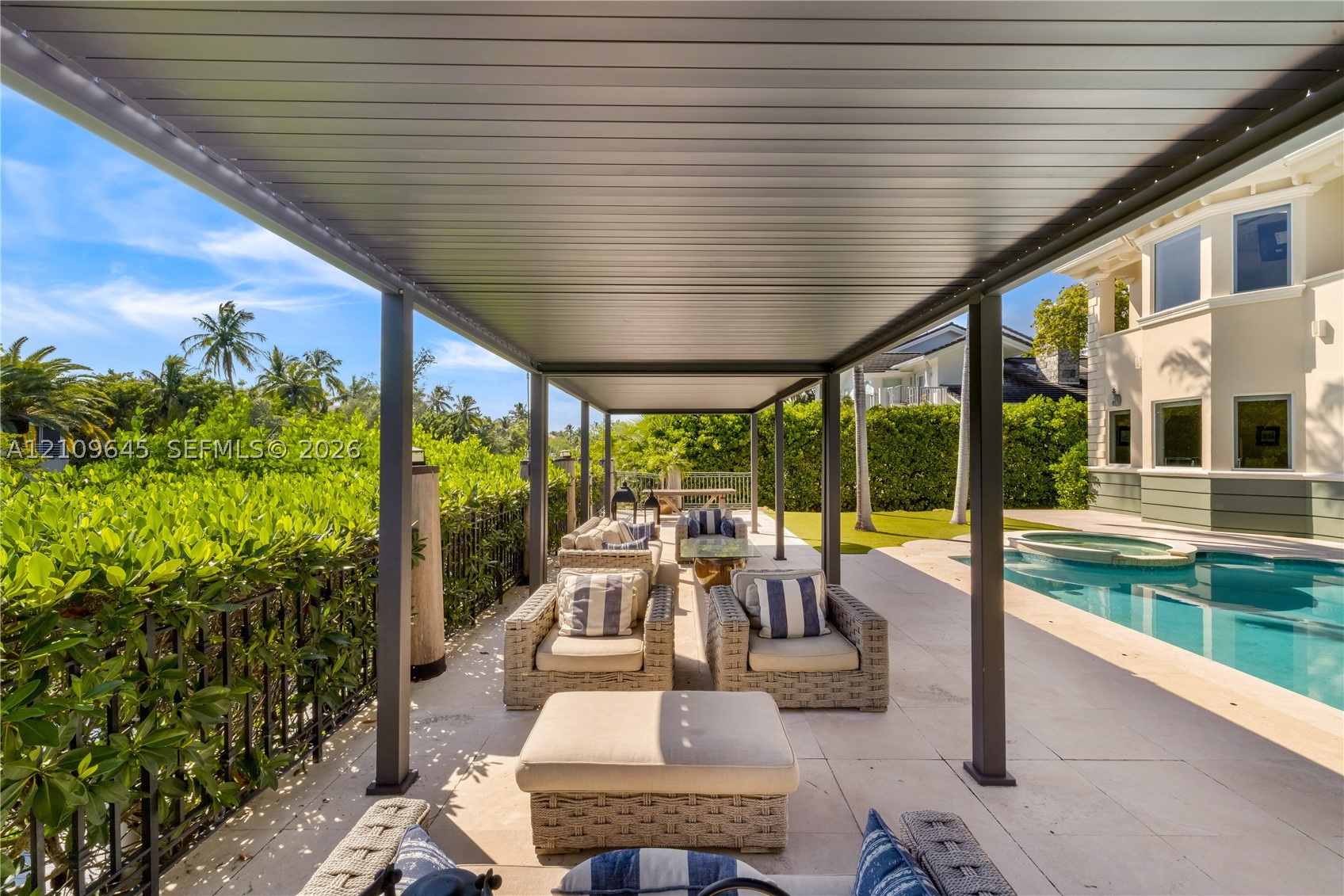 332 Costanera Rd Coral Gables, FL 33143
