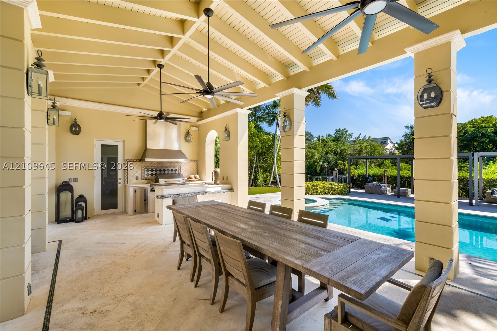 332 Costanera Rd Coral Gables, FL 33143