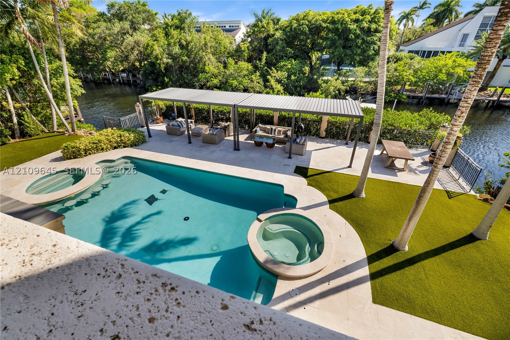 332 Costanera Rd Coral Gables, FL 33143