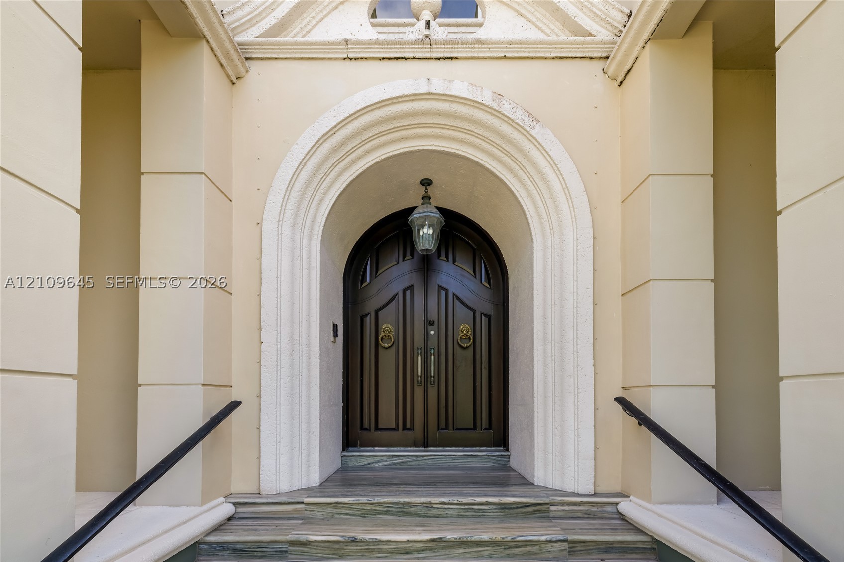 332 Costanera Rd Coral Gables, FL 33143