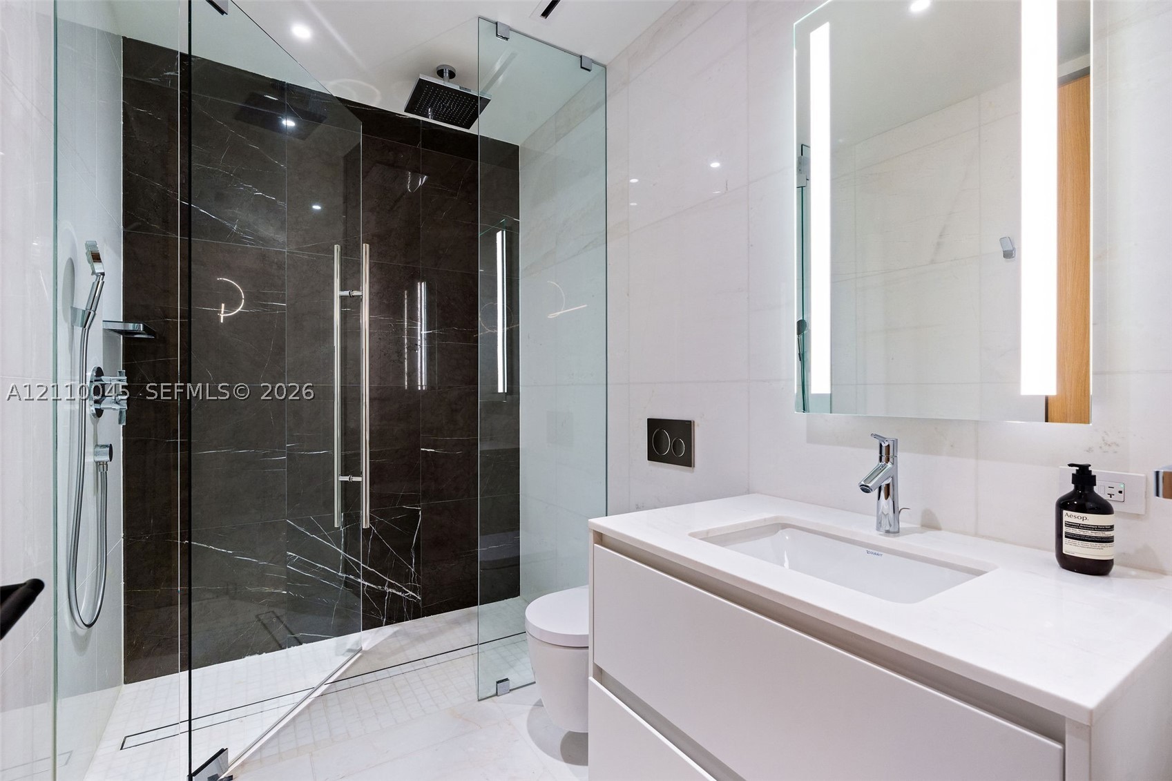 image Aston Martin Residences11