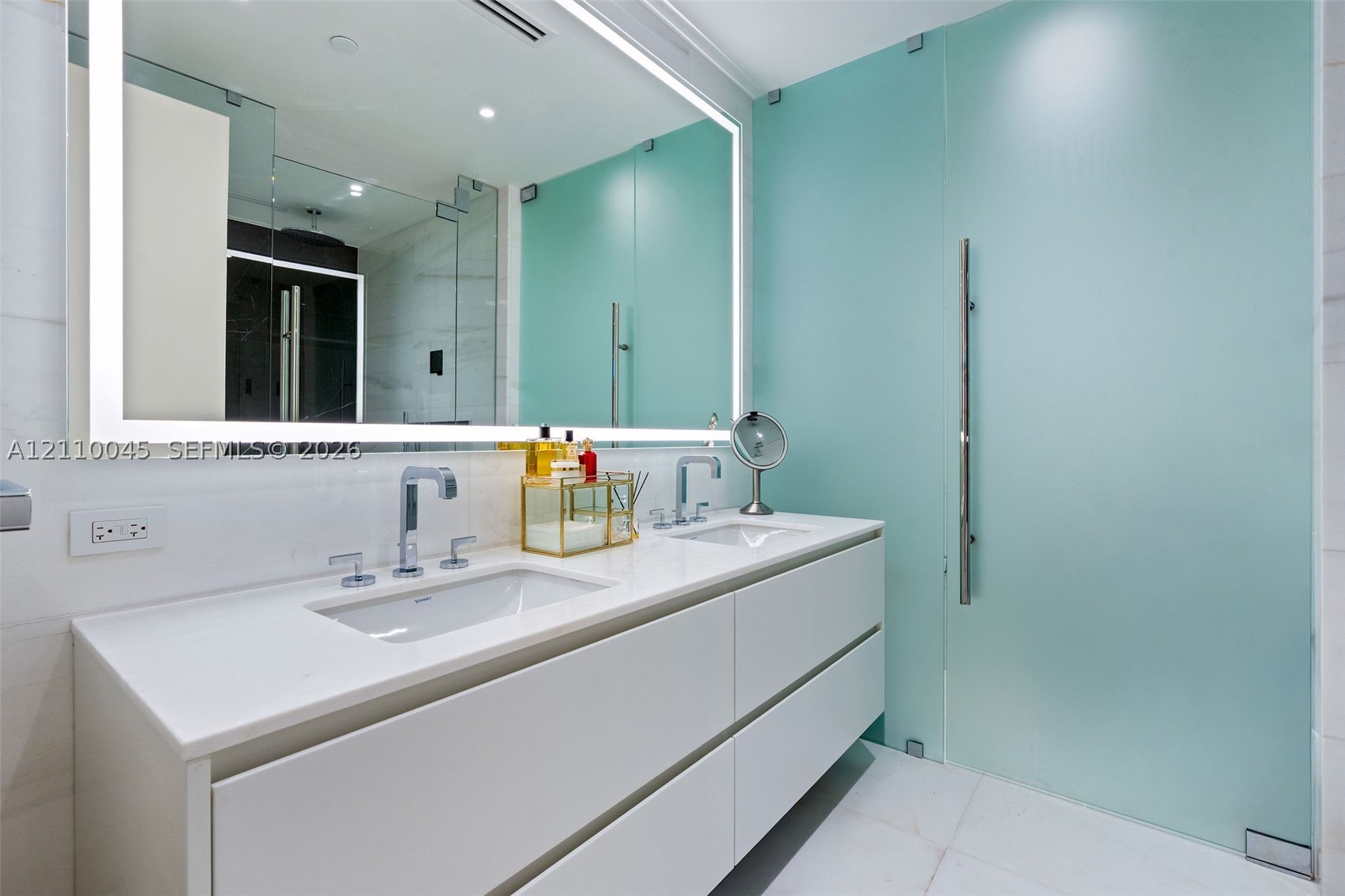 image Aston Martin Residences14