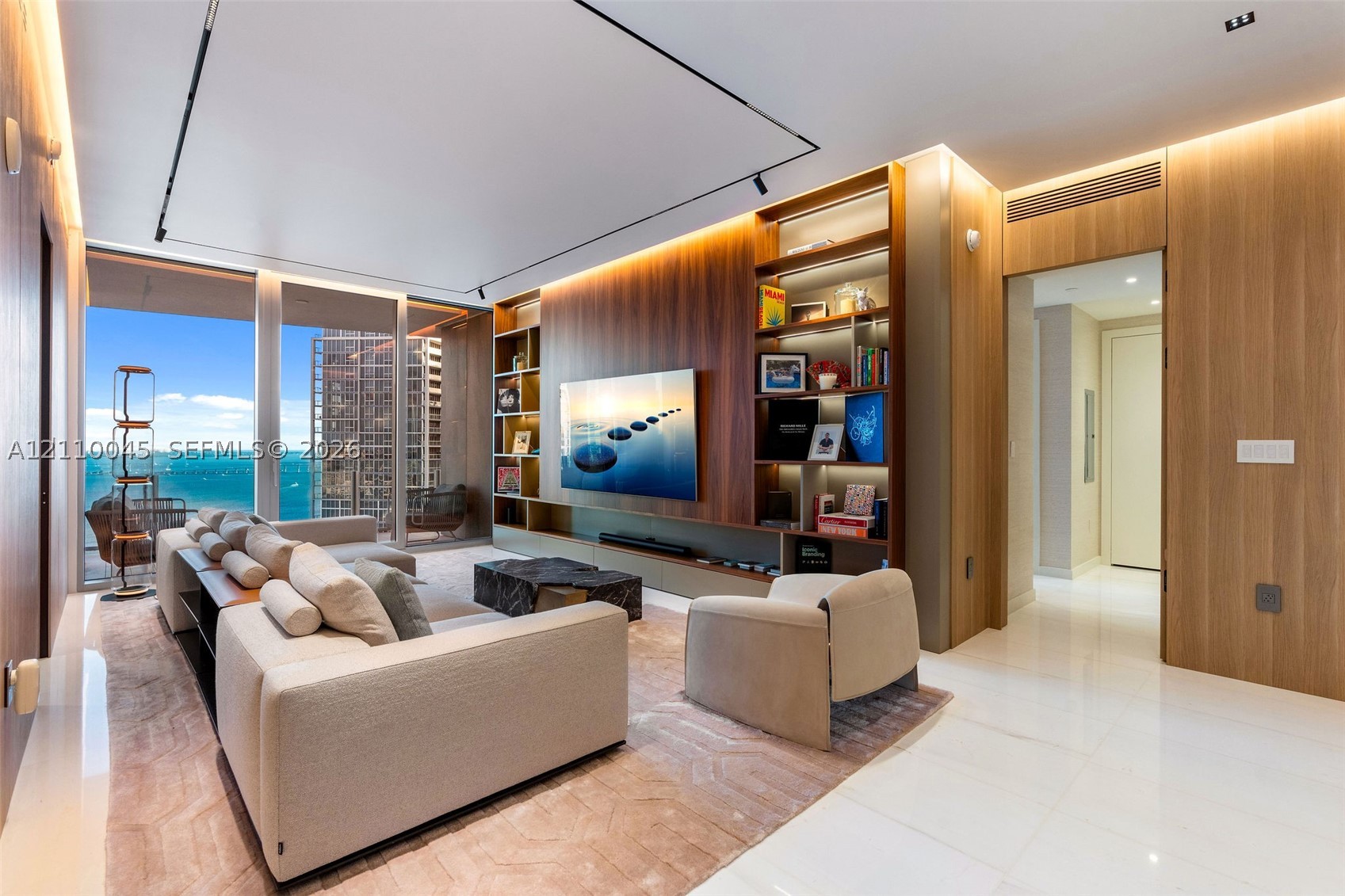 image Aston Martin Residences2