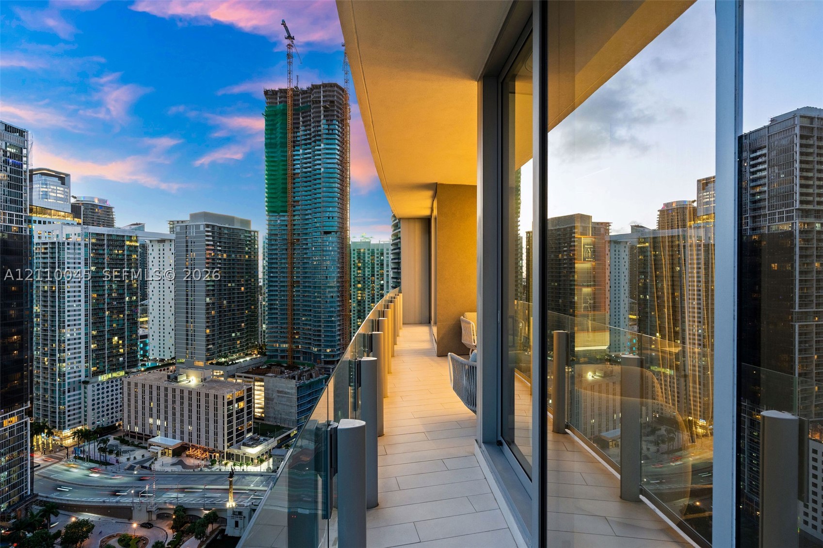 image Aston Martin Residences31