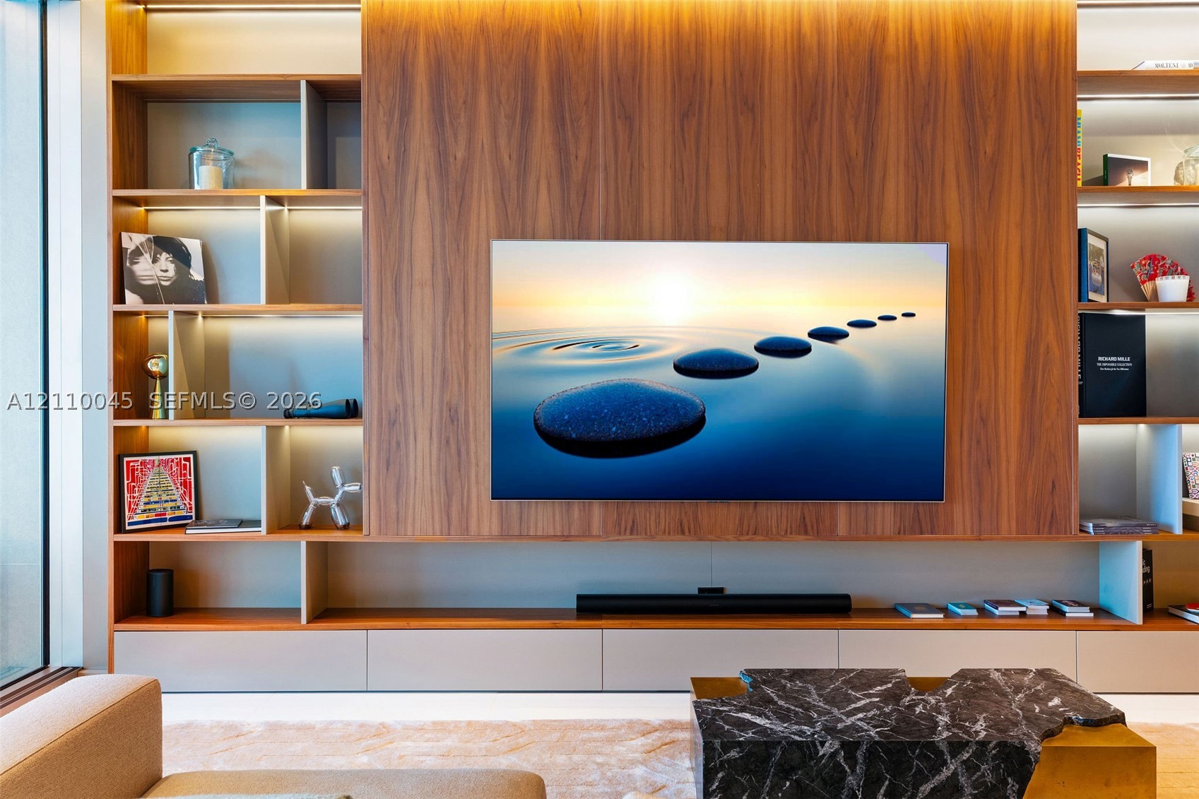 image Aston Martin Residences4