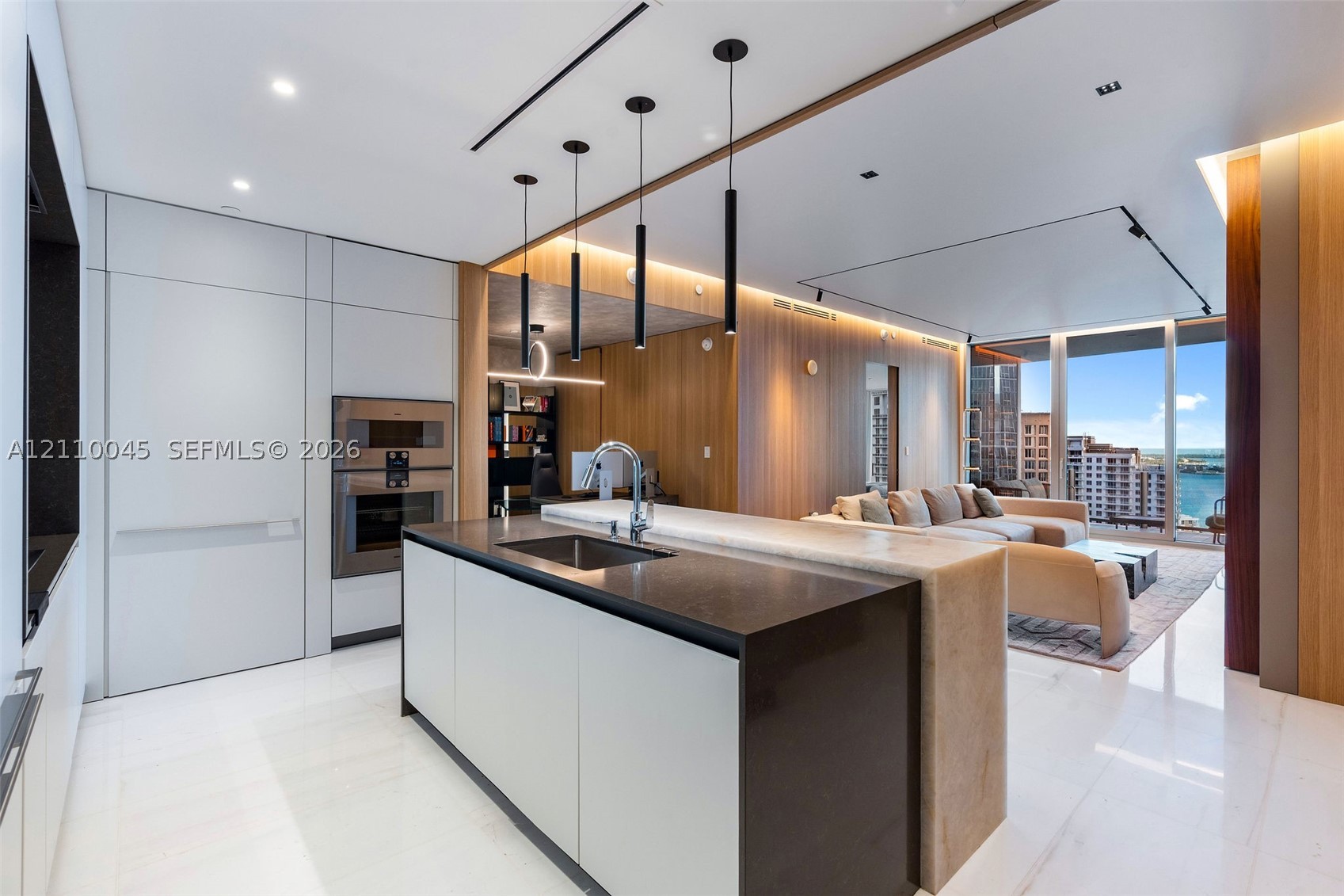 image Aston Martin Residences6