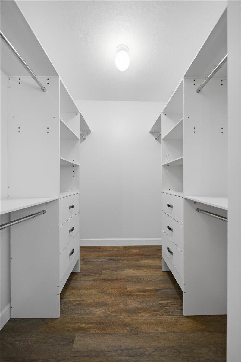 1383 NW 122nd Pembroke Pines, FL 33026