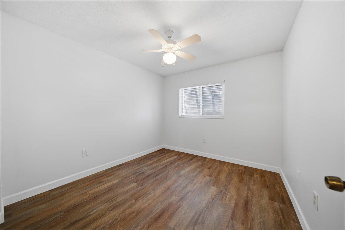 1383 NW 122nd Pembroke Pines, FL 33026