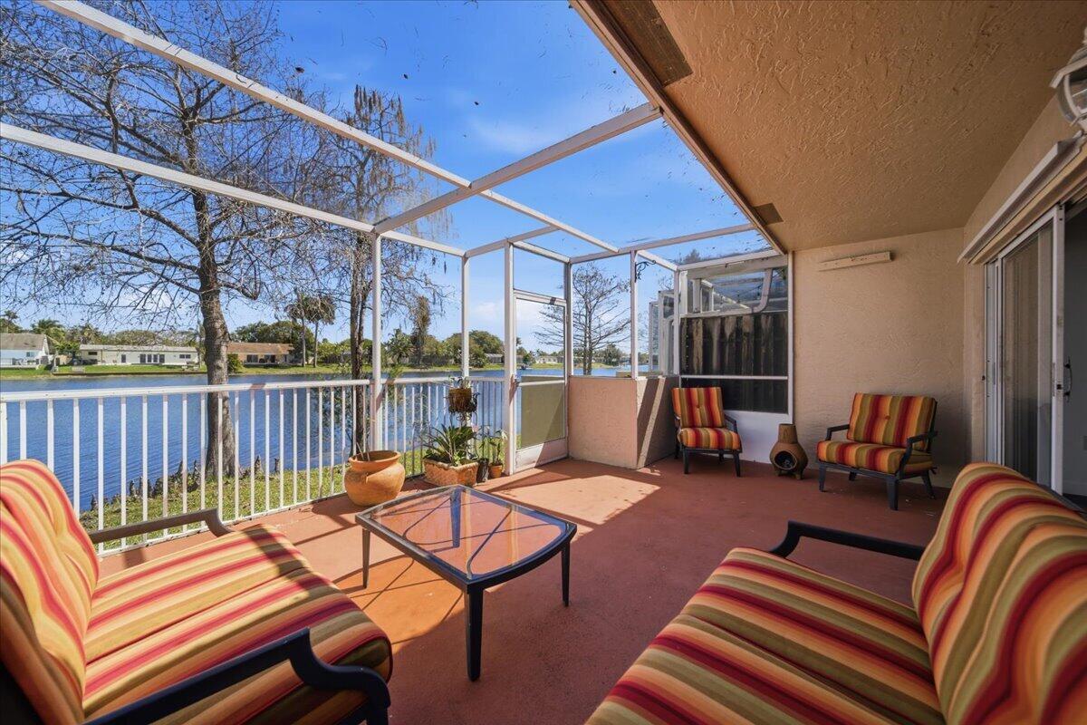 1383 NW 122nd Pembroke Pines, FL 33026