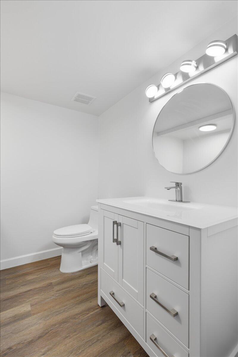 1383 NW 122nd Pembroke Pines, FL 33026