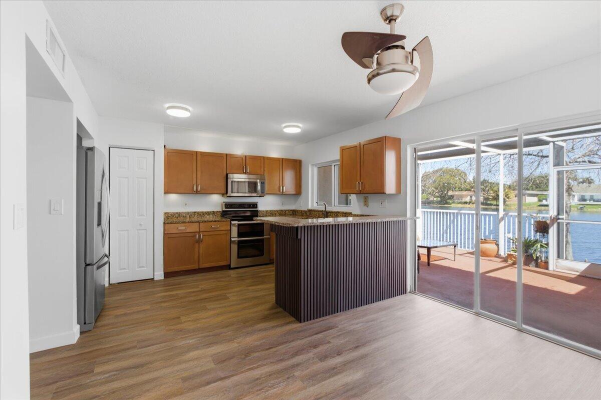 1383 NW 122nd Pembroke Pines, FL 33026