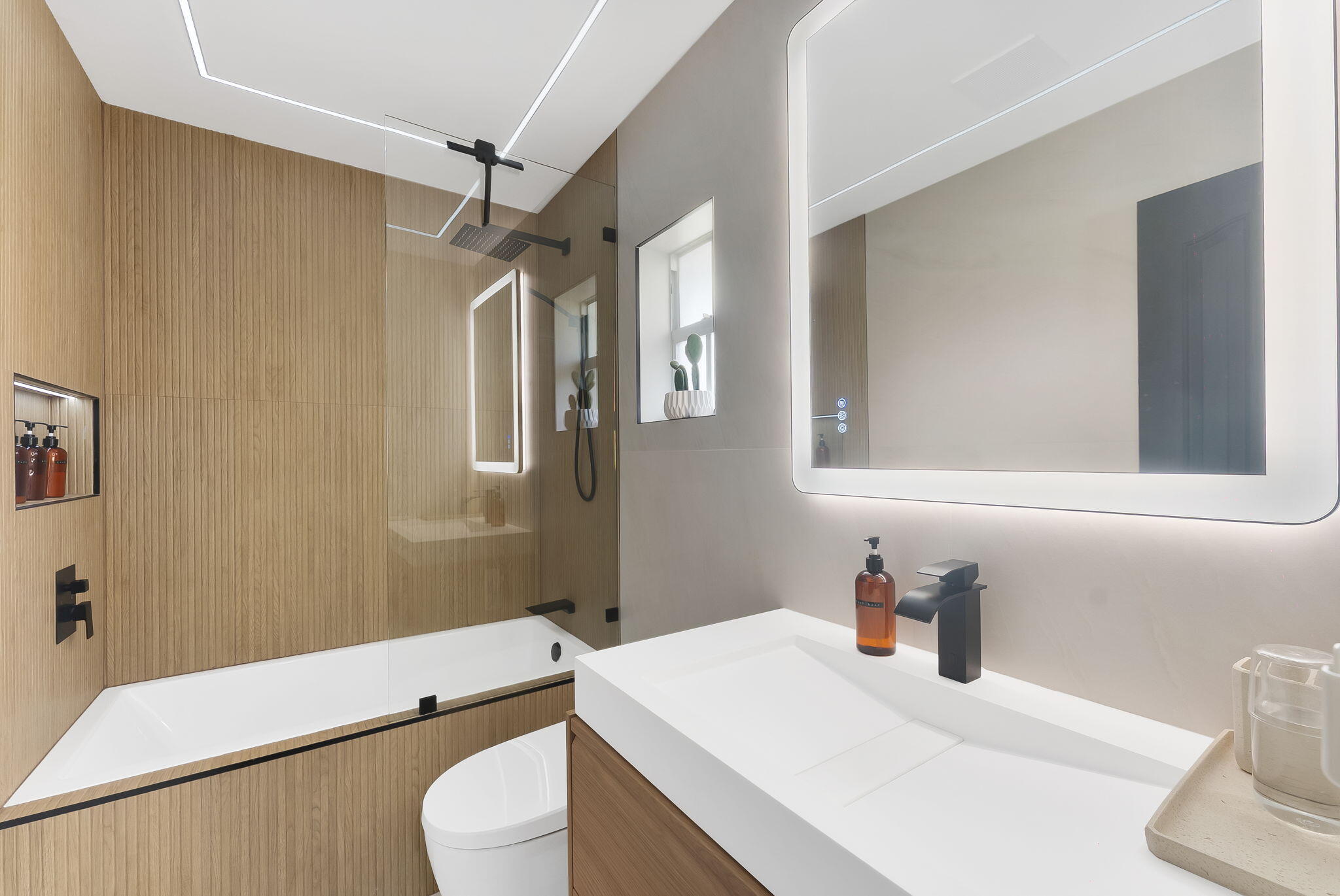 7836 Sunflower Margate, FL 33063