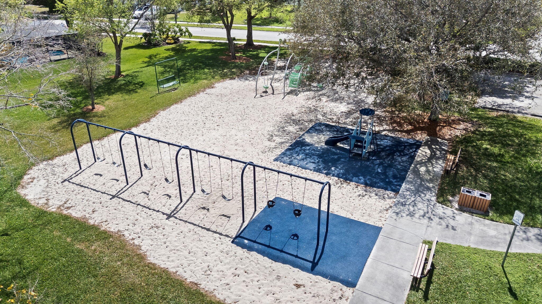 7836 Sunflower Margate, FL 33063