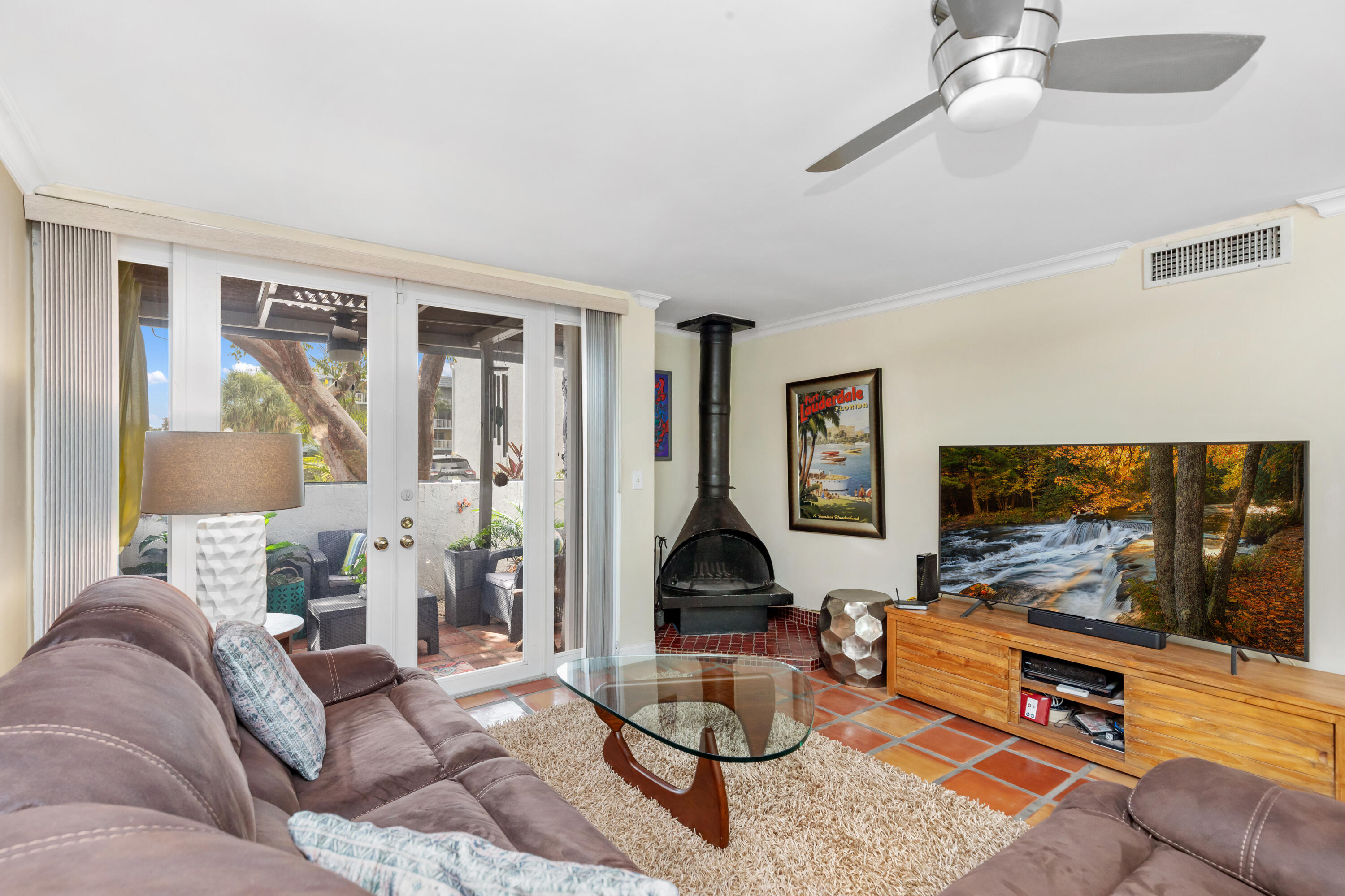 660 Kensington #10a Wilton Manors, FL 33305