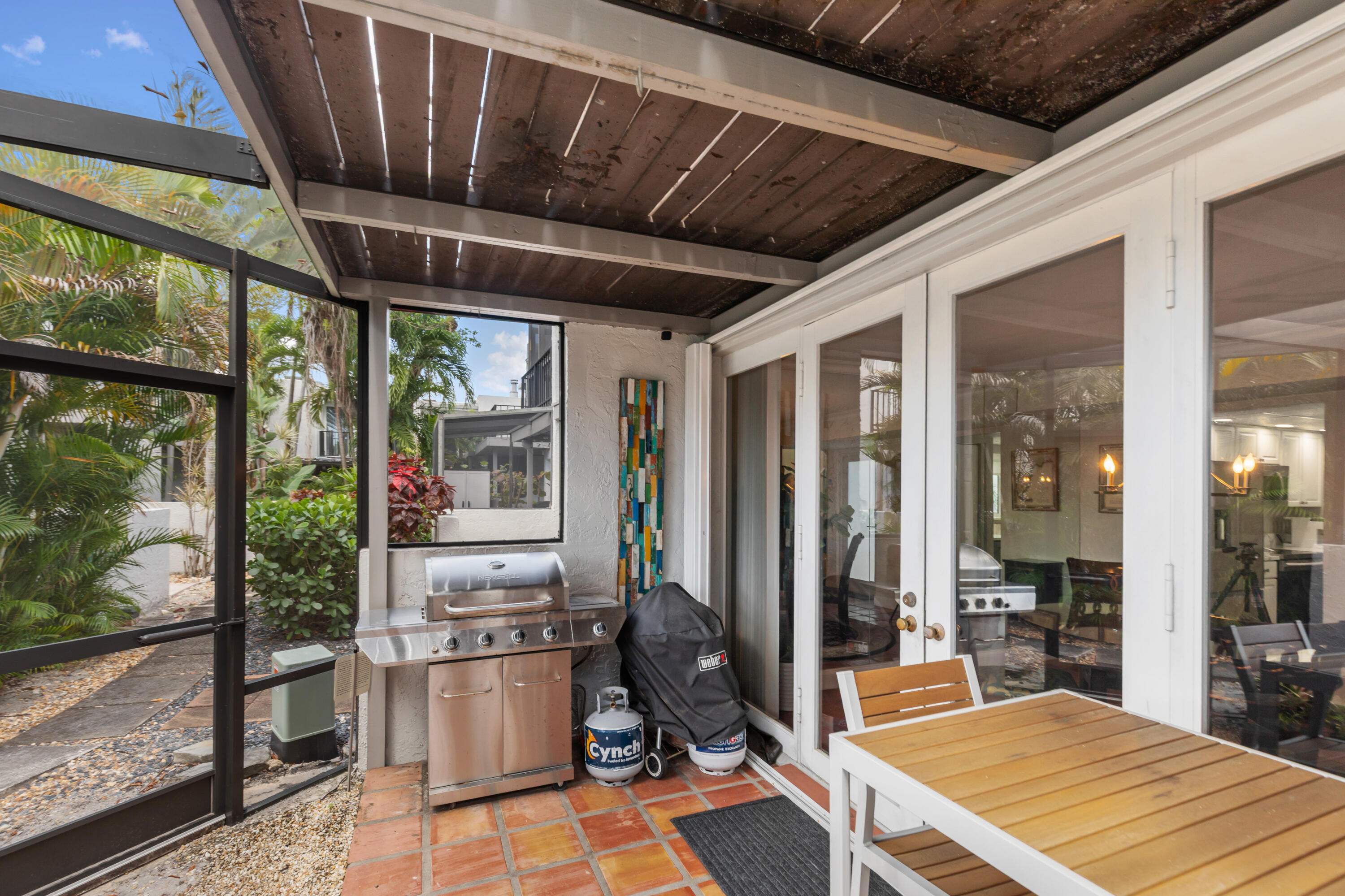 660 Kensington #10a Wilton Manors, FL 33305