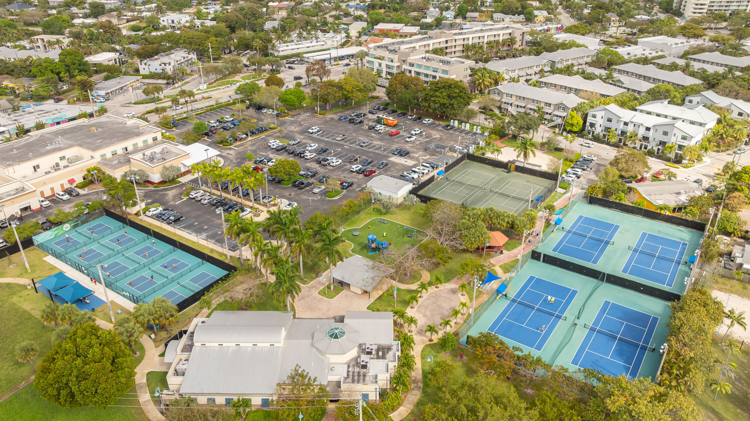 660 Kensington #10a Wilton Manors, FL 33305