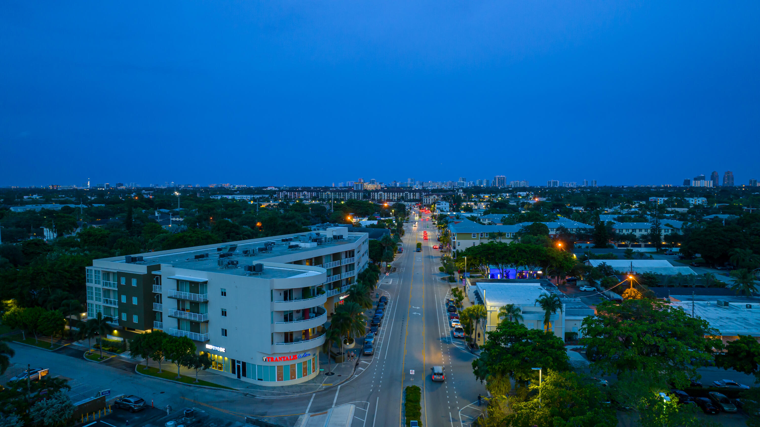 660 Kensington #10a Wilton Manors, FL 33305