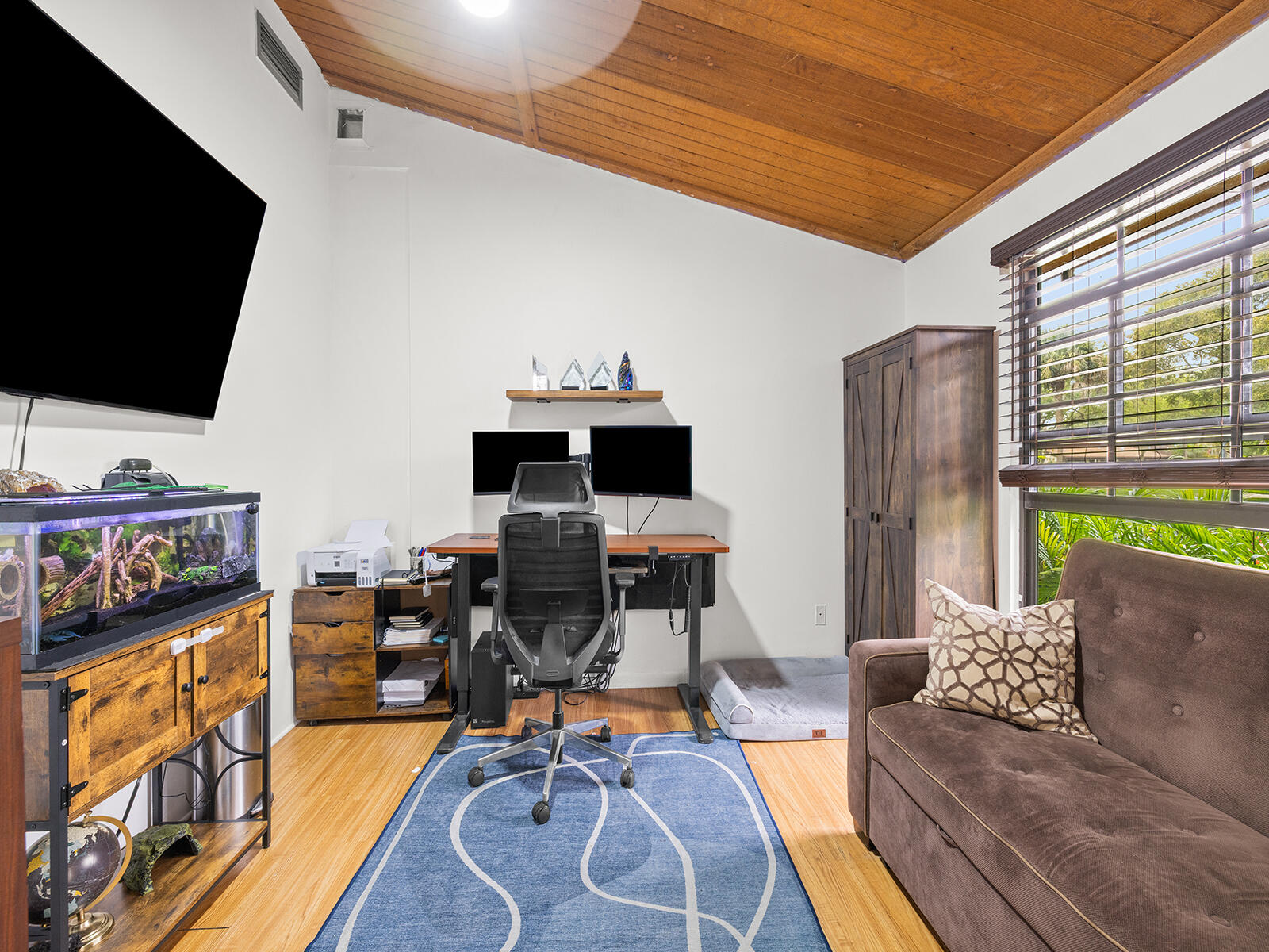 2331 Peach Pembroke Pines, FL 33026