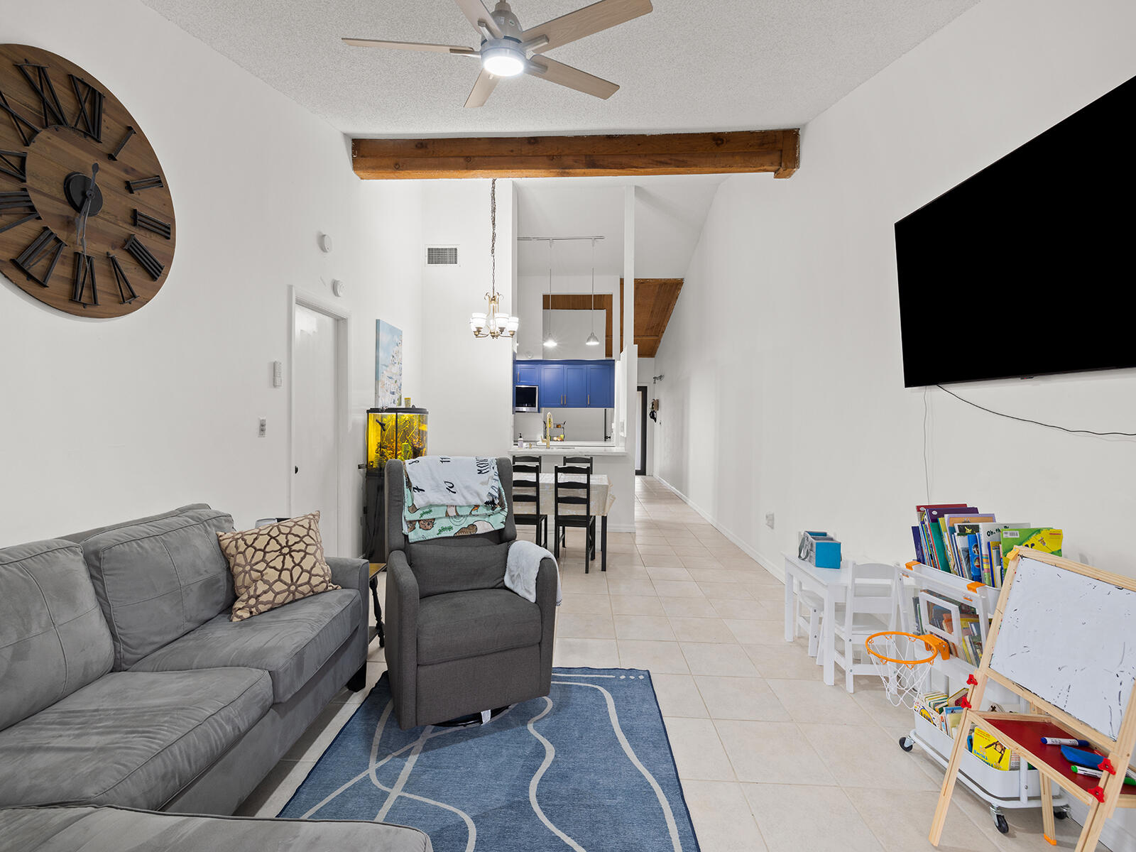 2331 Peach Pembroke Pines, FL 33026