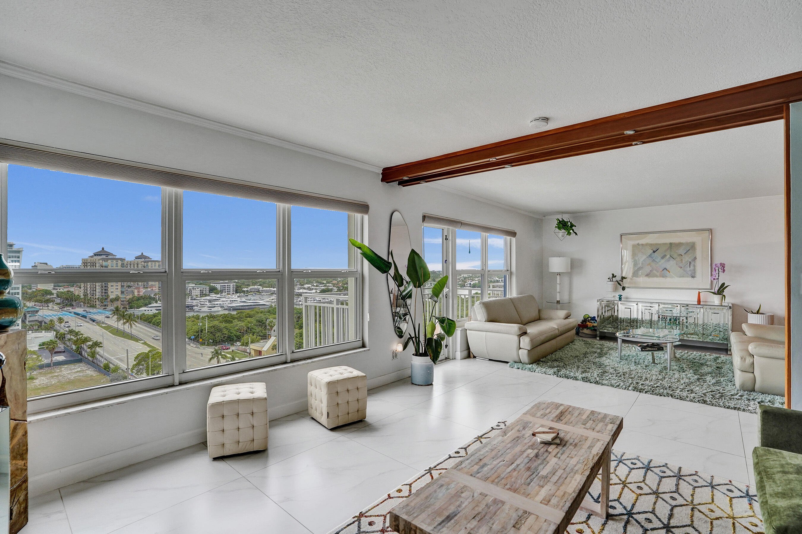 3000 E Sunrise #14f Fort Lauderdale, FL 33304