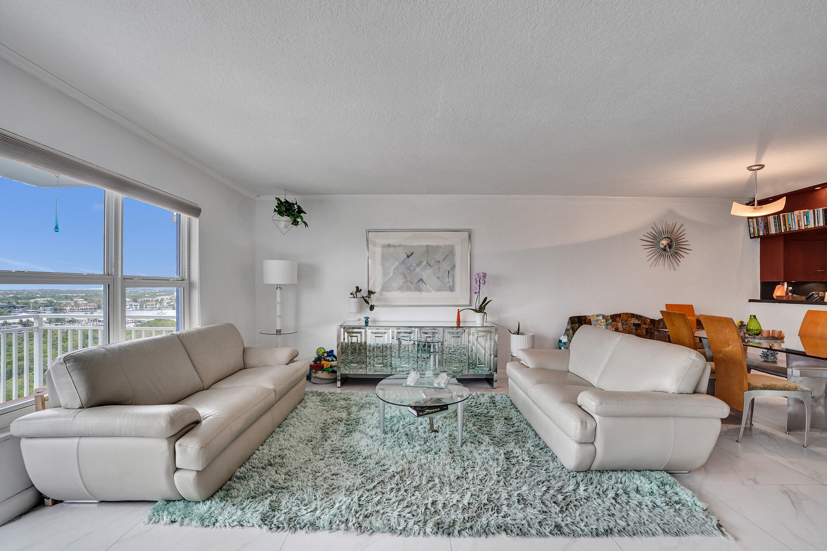 3000 E Sunrise #14f Fort Lauderdale, FL 33304