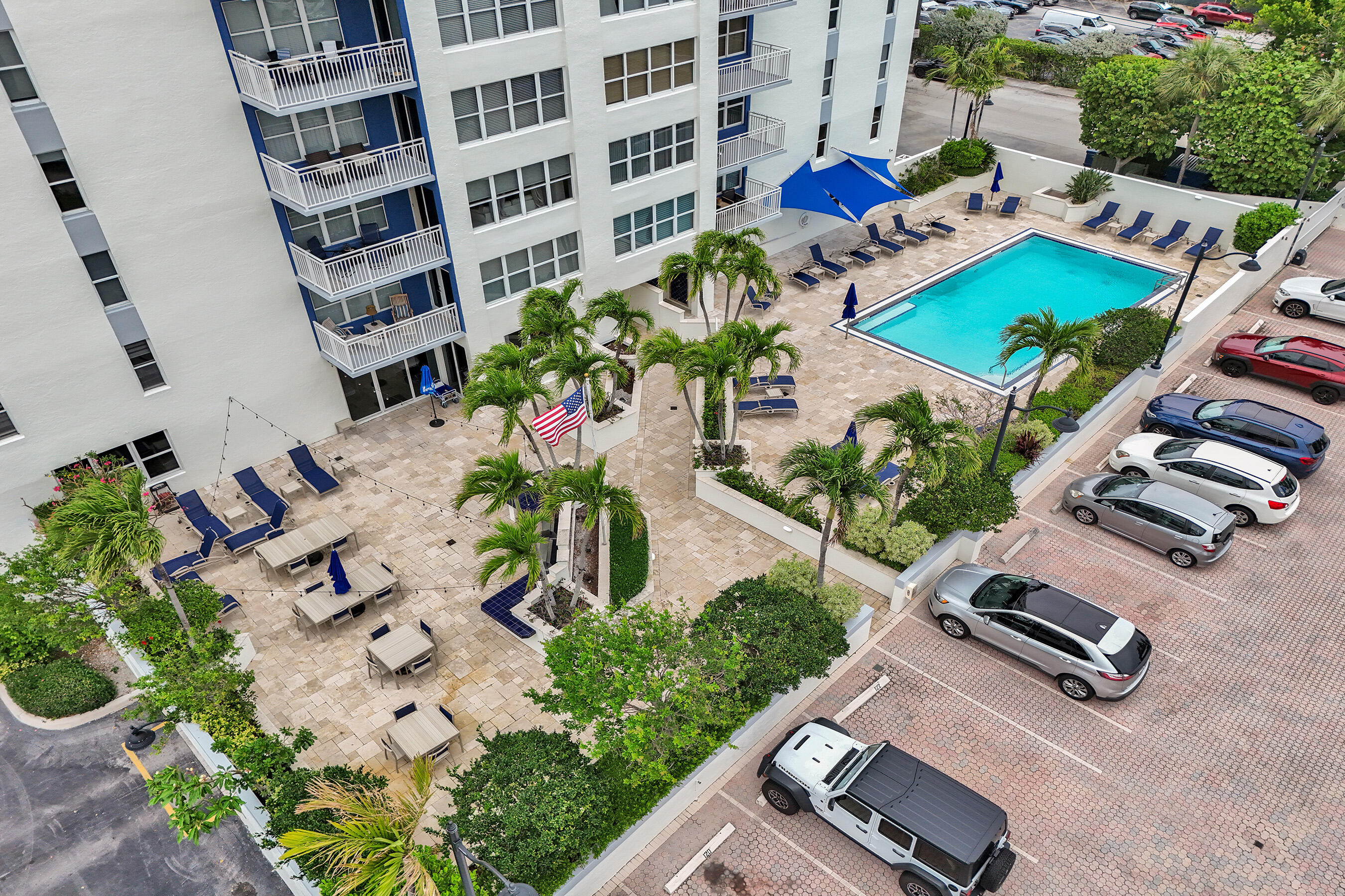 3000 E Sunrise #14f Fort Lauderdale, FL 33304