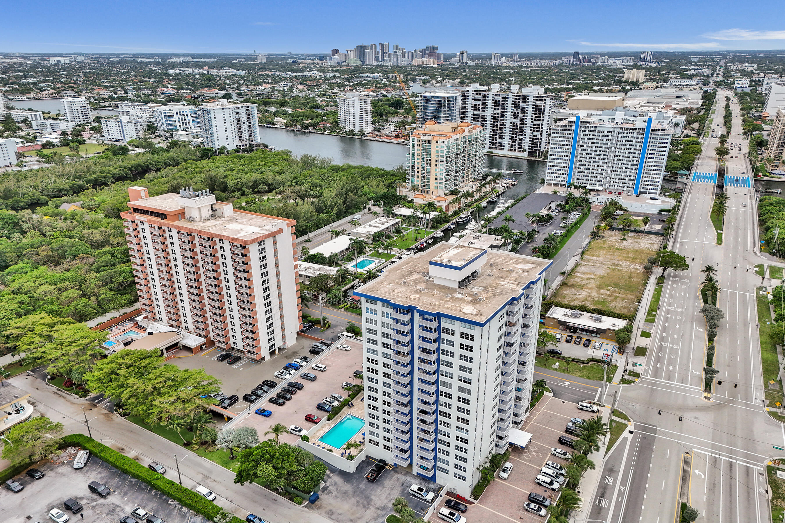 3000 E Sunrise #14f Fort Lauderdale, FL 33304