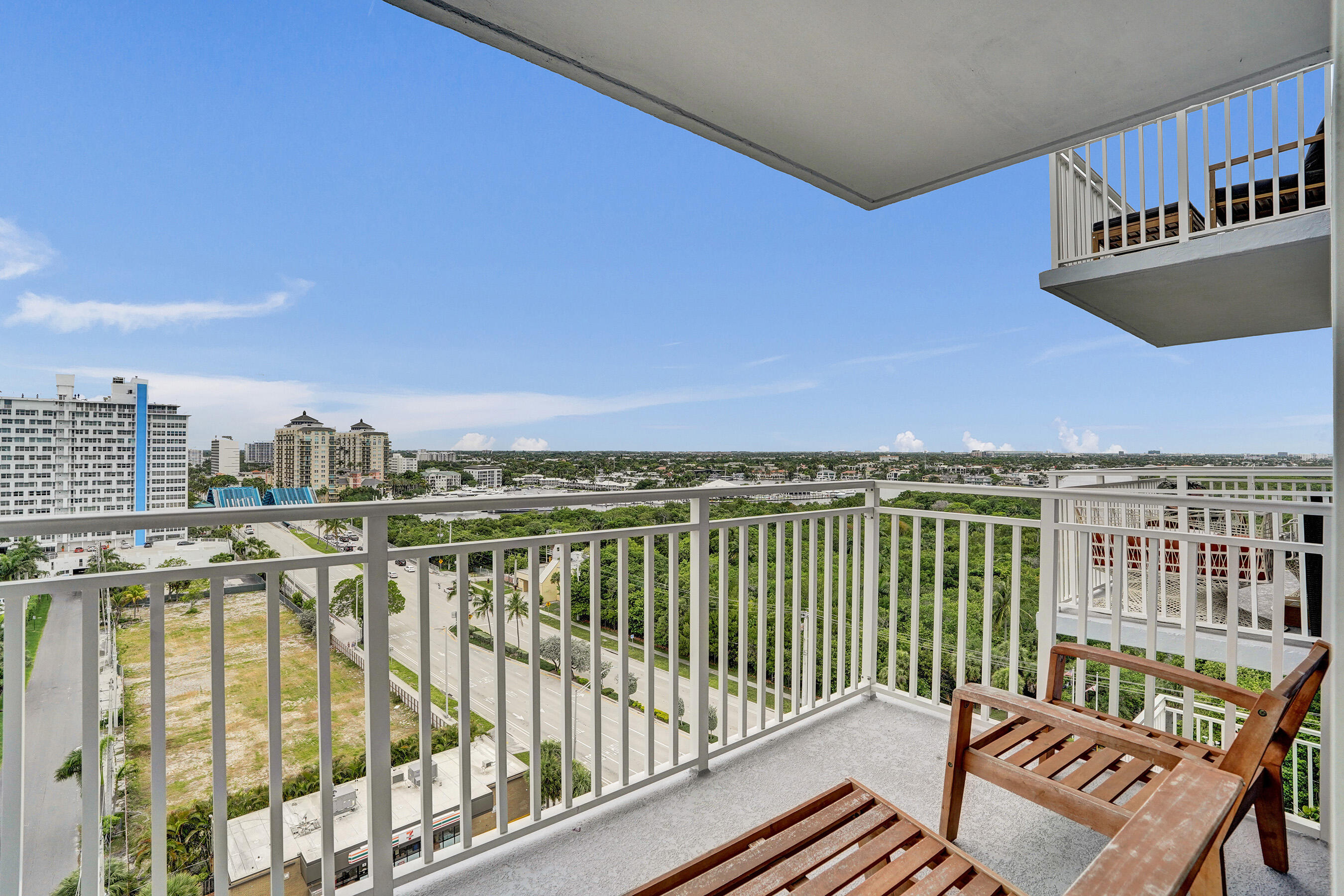 3000 E Sunrise #14f Fort Lauderdale, FL 33304