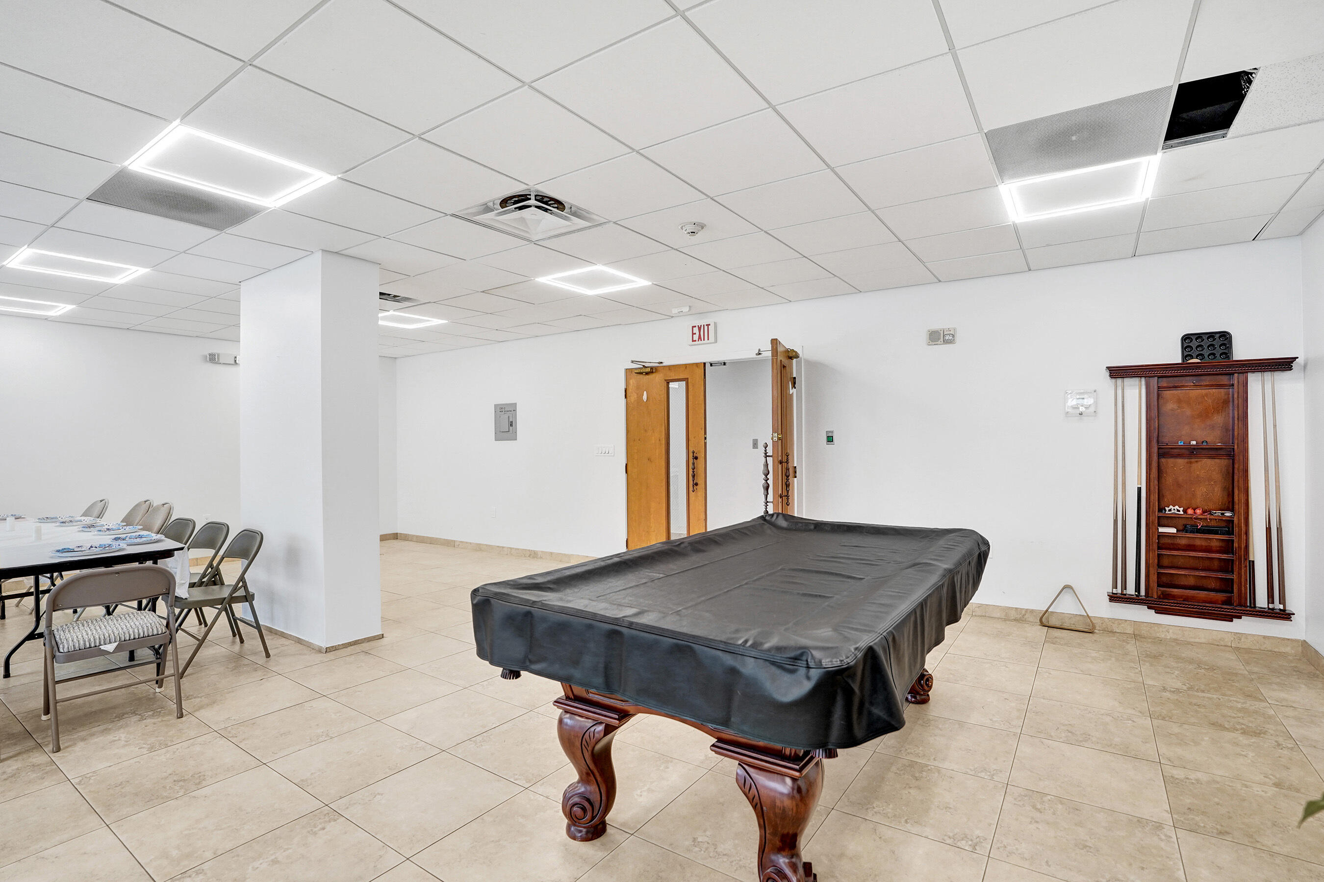 3000 E Sunrise #14f Fort Lauderdale, FL 33304