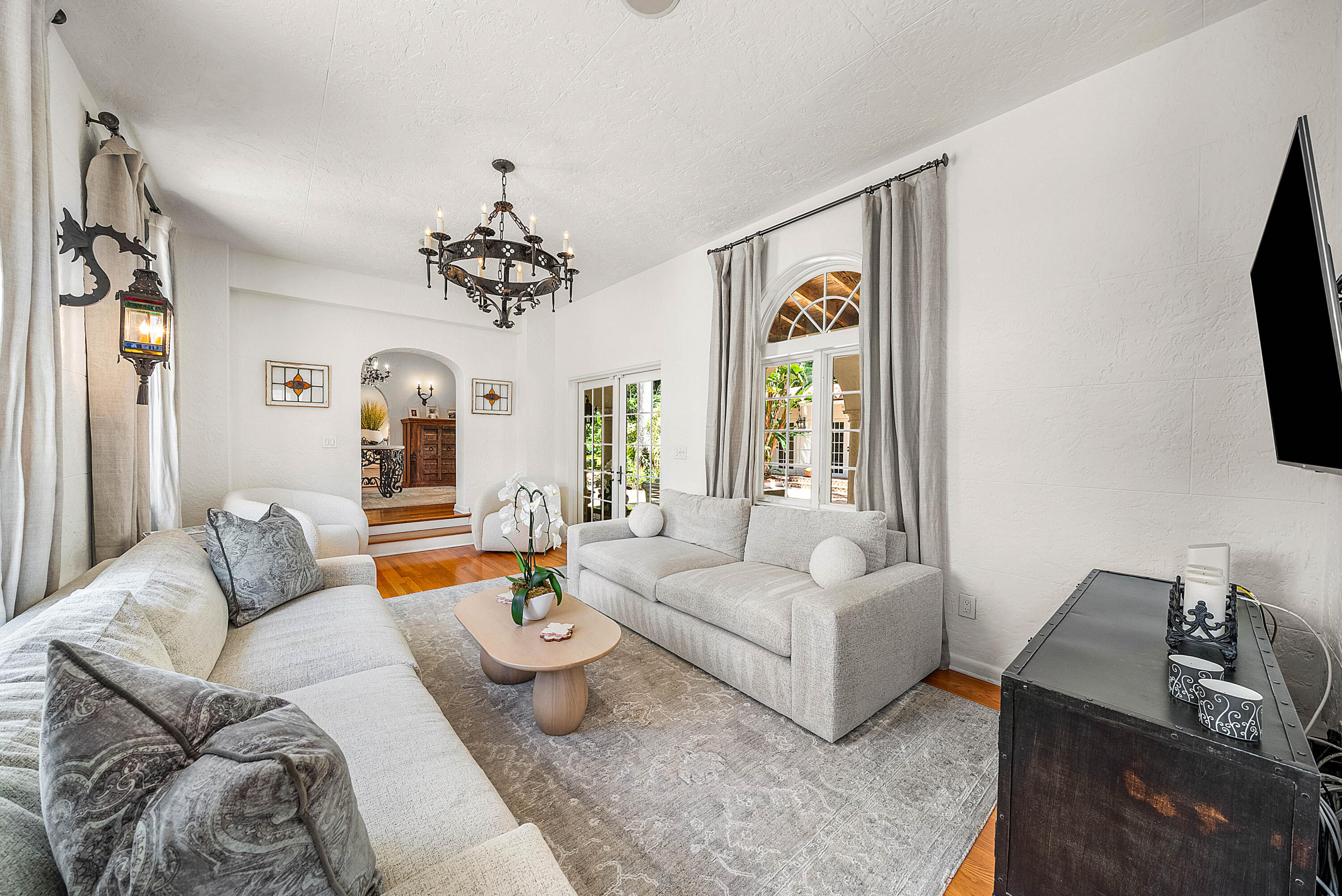 255 Cordova West Palm Beach, FL 33401