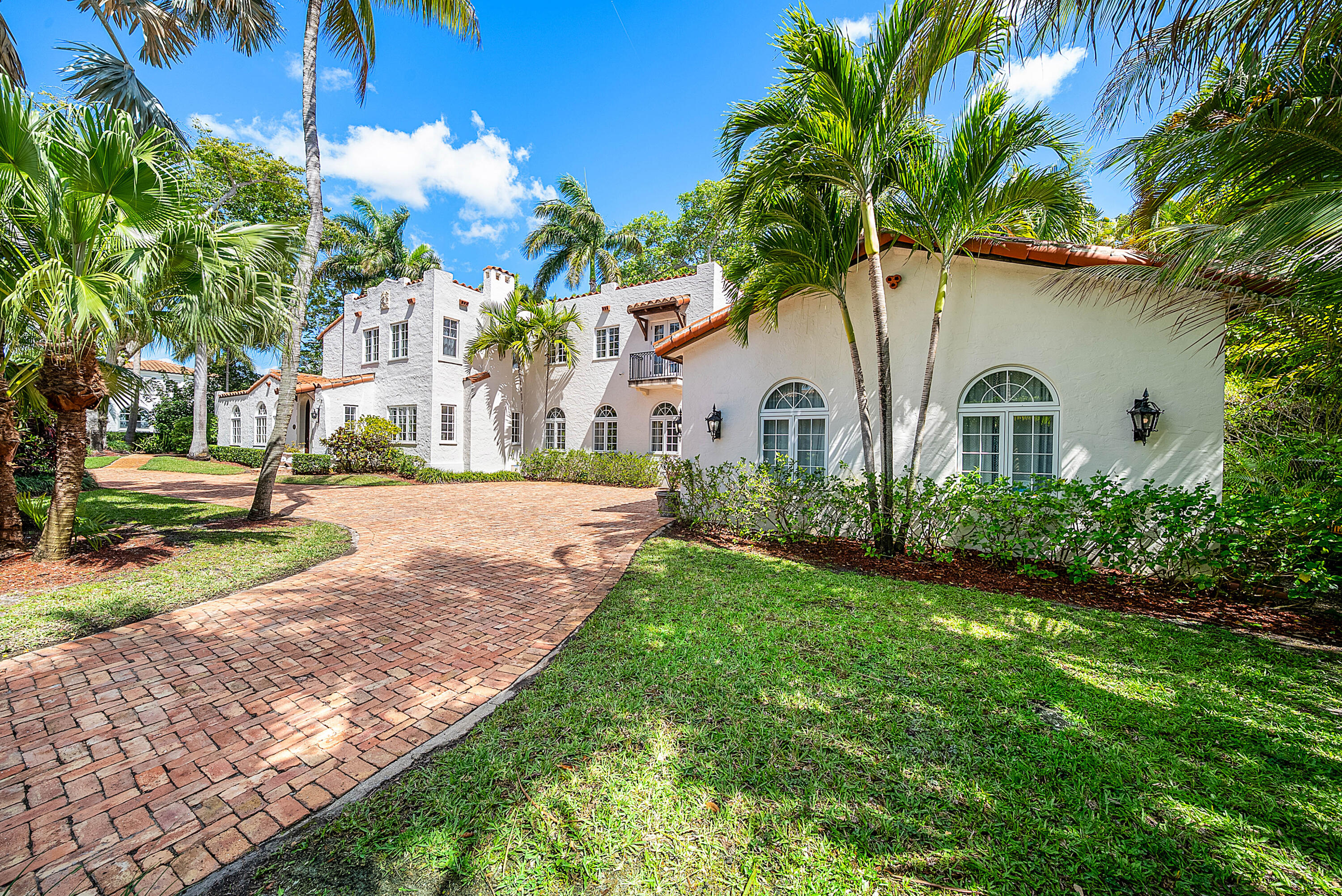 255 Cordova West Palm Beach, FL 33401
