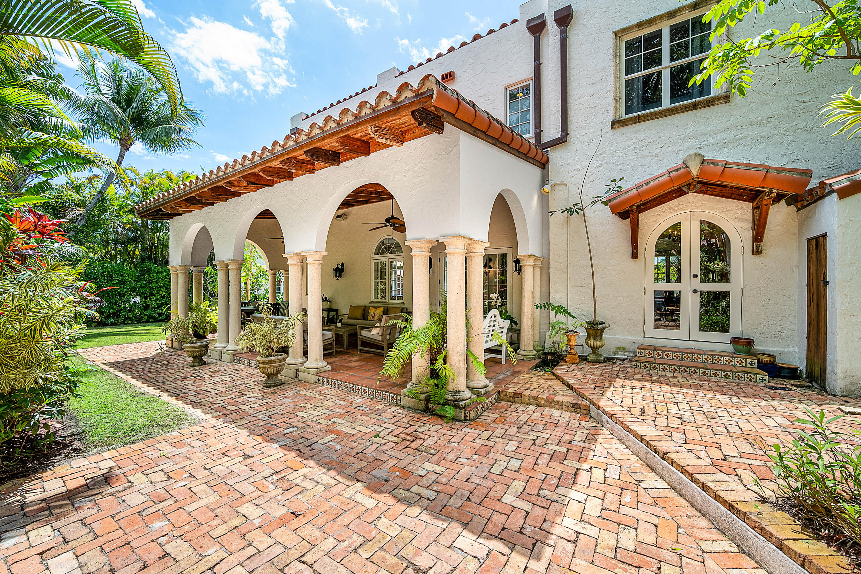 255 Cordova West Palm Beach, FL 33401
