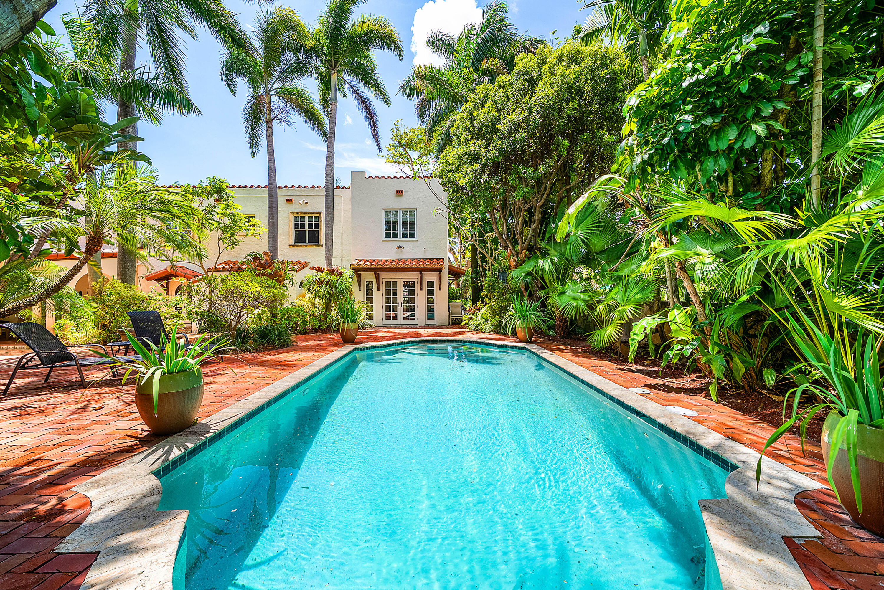 255 Cordova West Palm Beach, FL 33401
