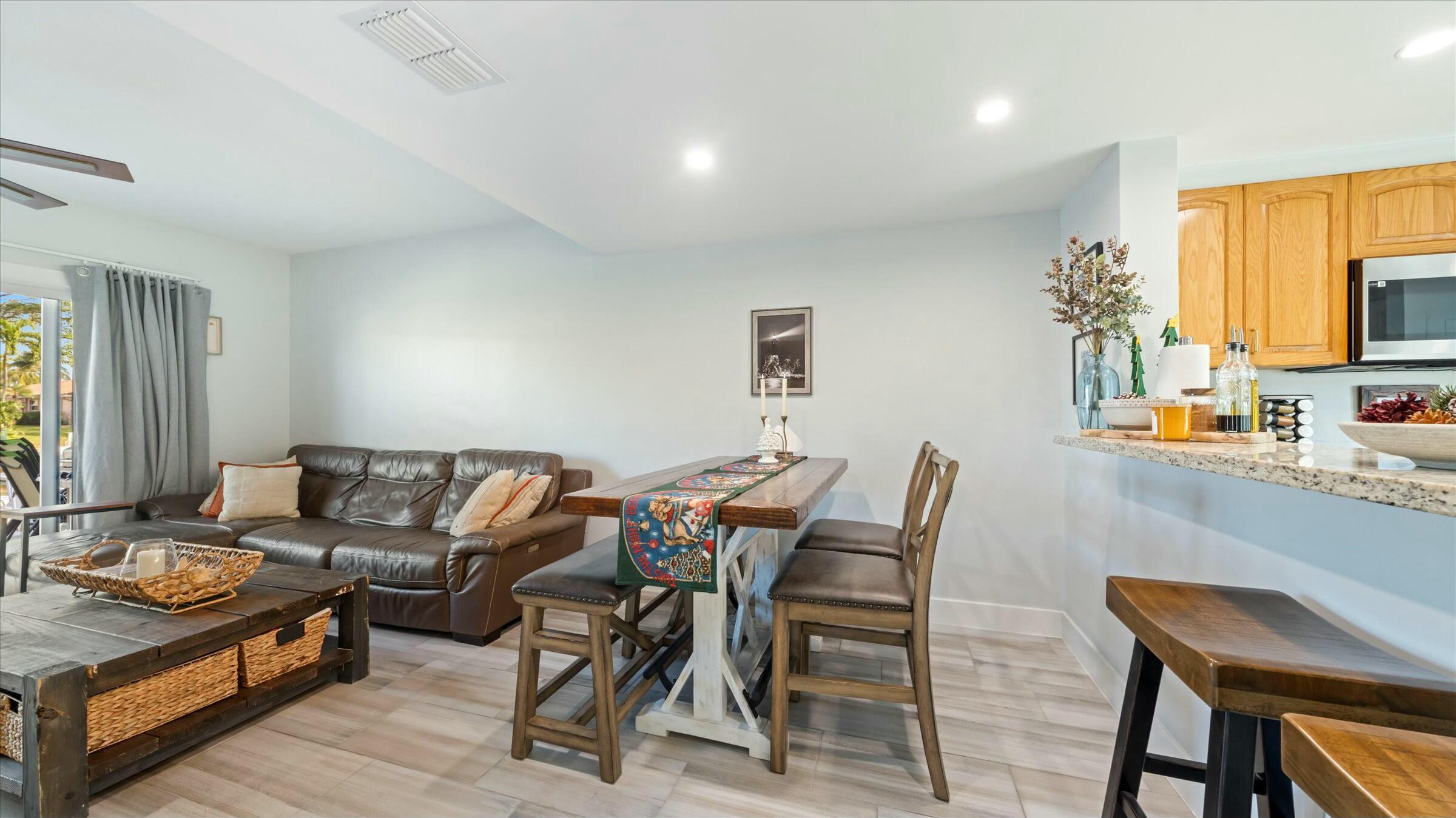2555 NE 15th Pompano Beach, FL 33062